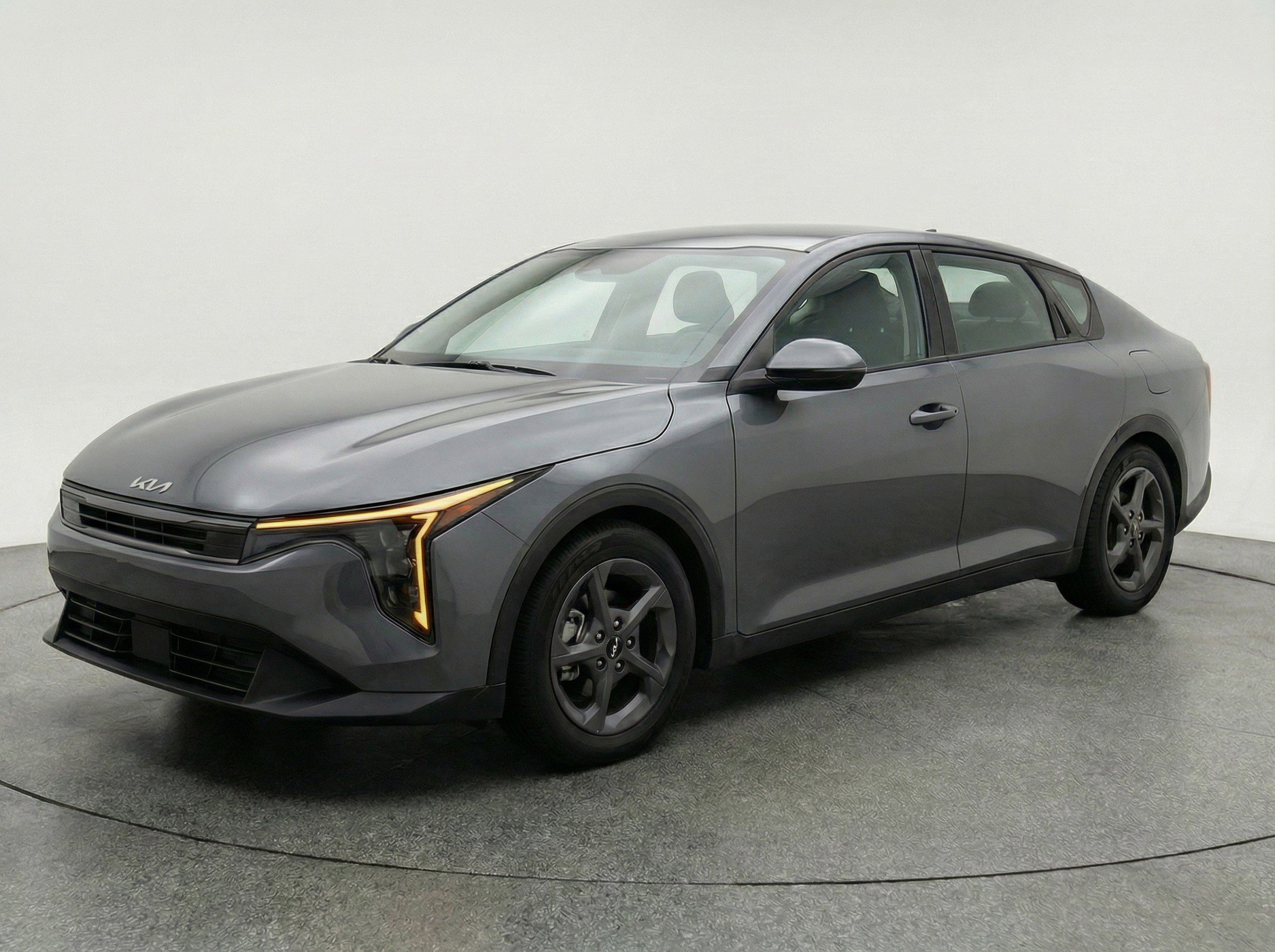 Thumbnail: 2025 Kia K4 - 3