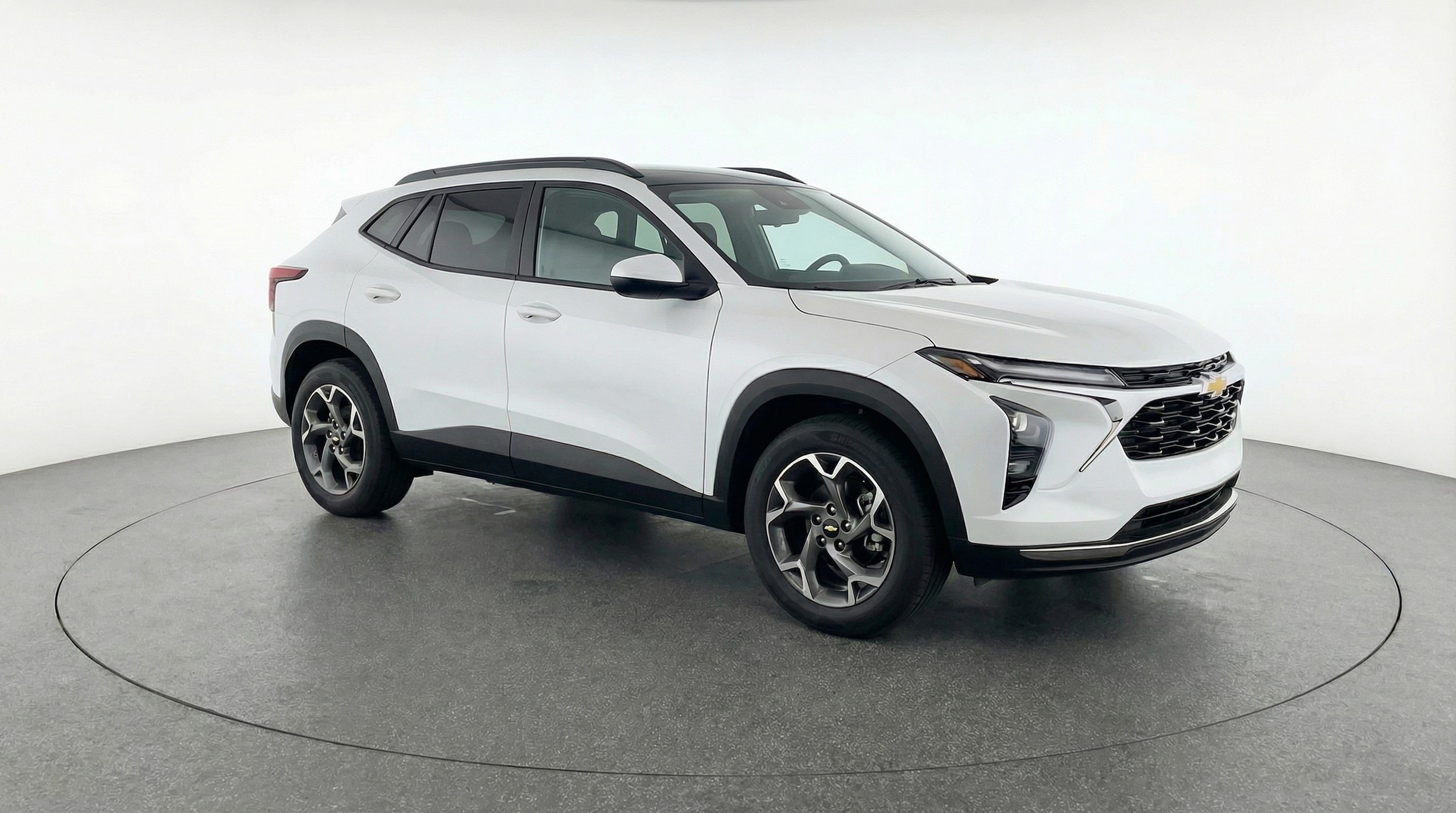 Thumbnail: 2025 Chevrolet Trax - 1