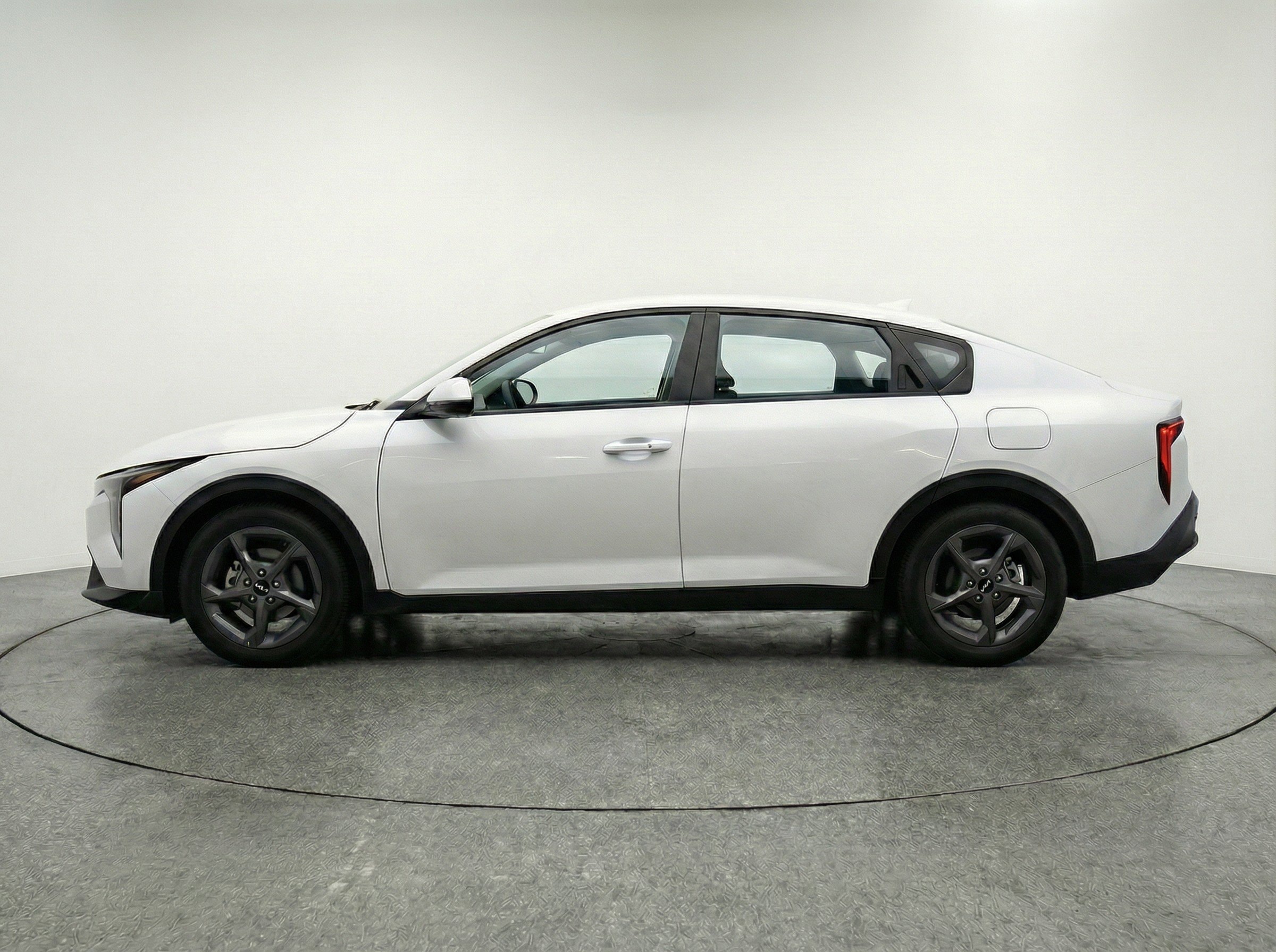 Thumbnail: 2025 Kia K4 - 5