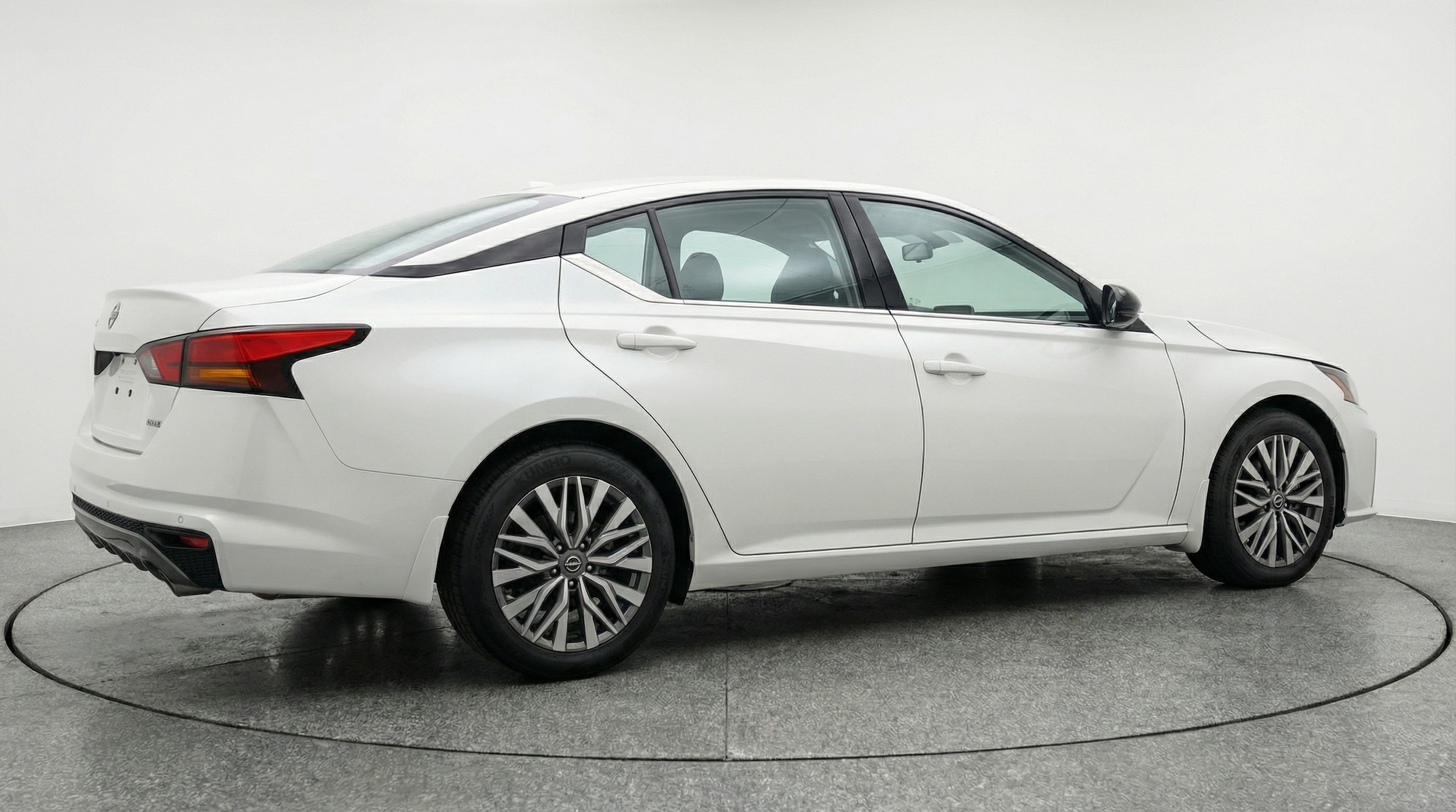 Thumbnail: 2025 Nissan Altima - 7