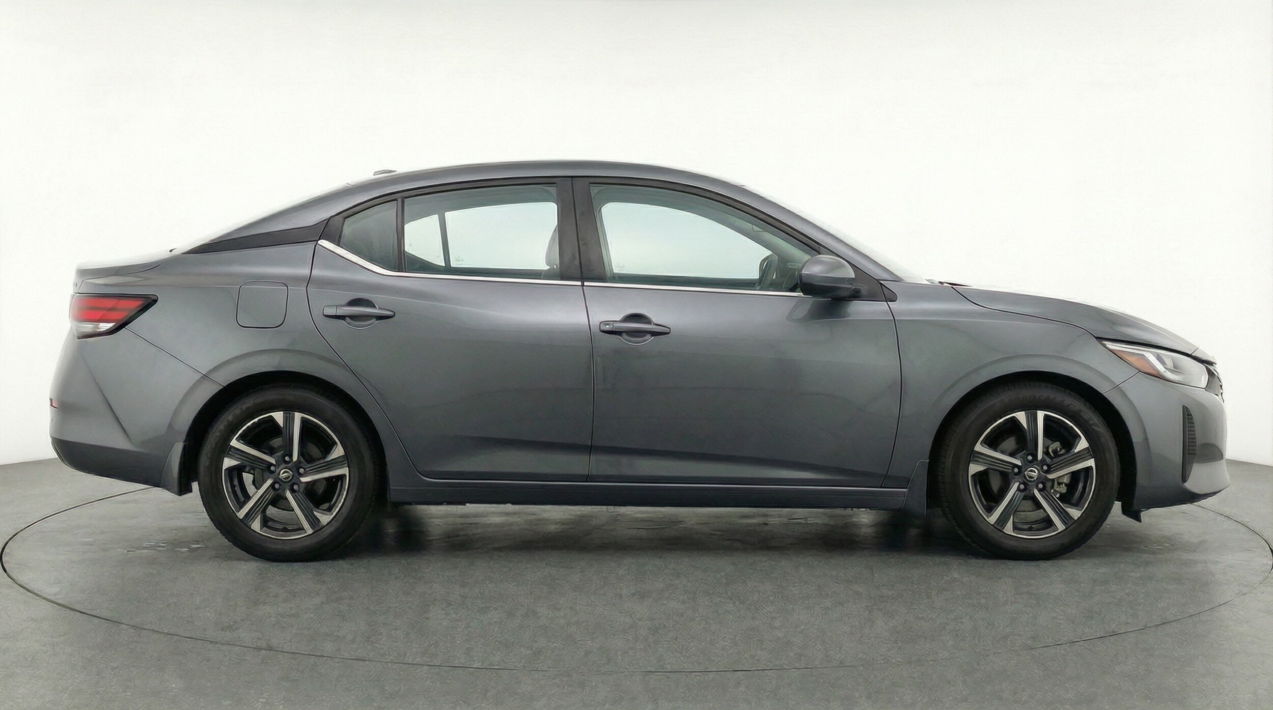 Thumbnail: 2025 Nissan Sentra - 8