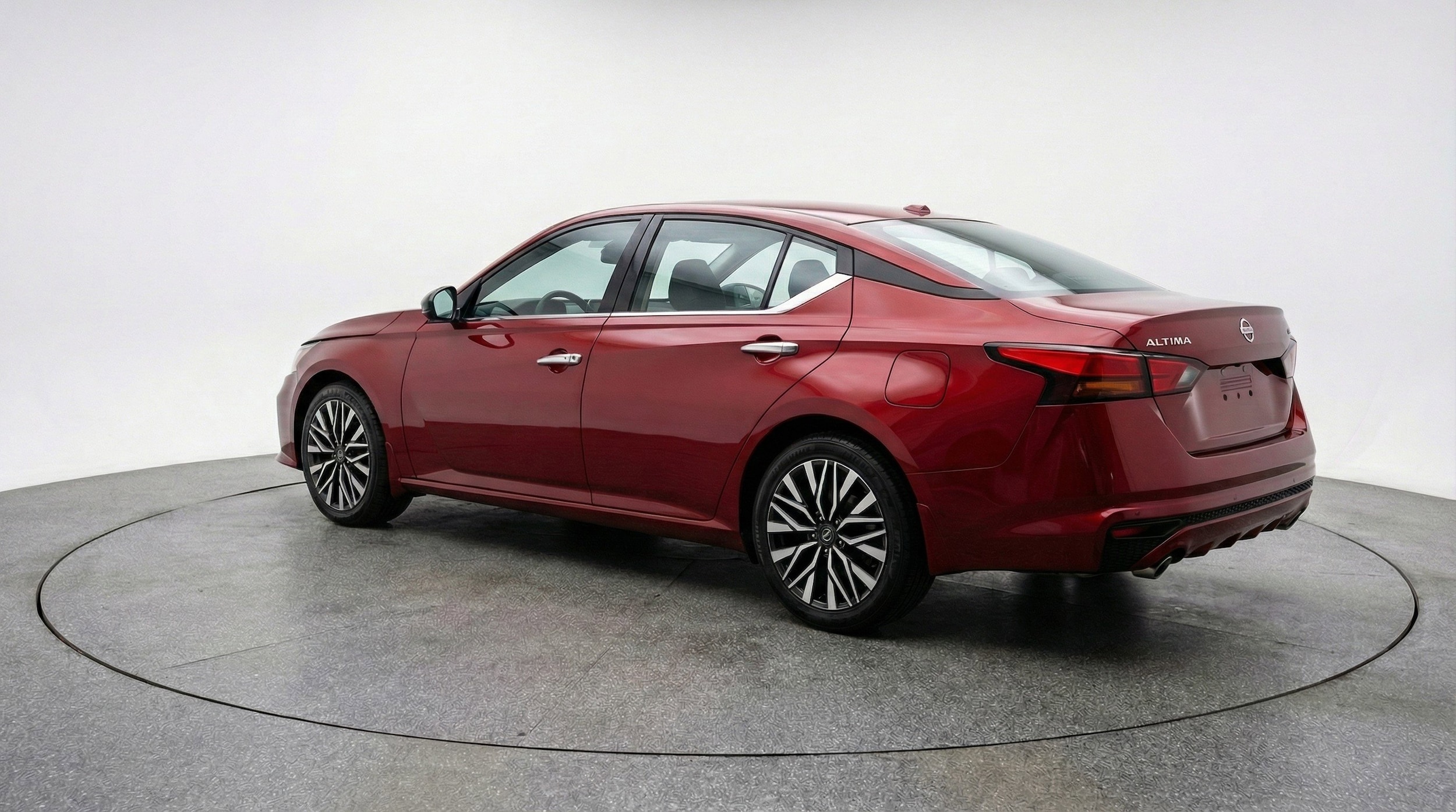 Thumbnail: 2025 Nissan Altima - 6