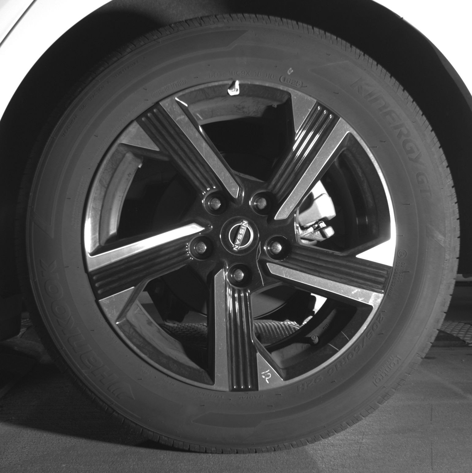 Thumbnail: 2025 Nissan Sentra - 14