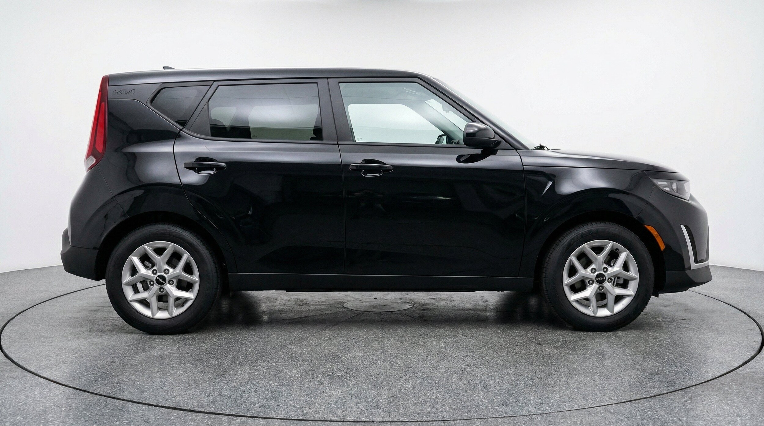 Thumbnail: 2025 Kia Soul - 10