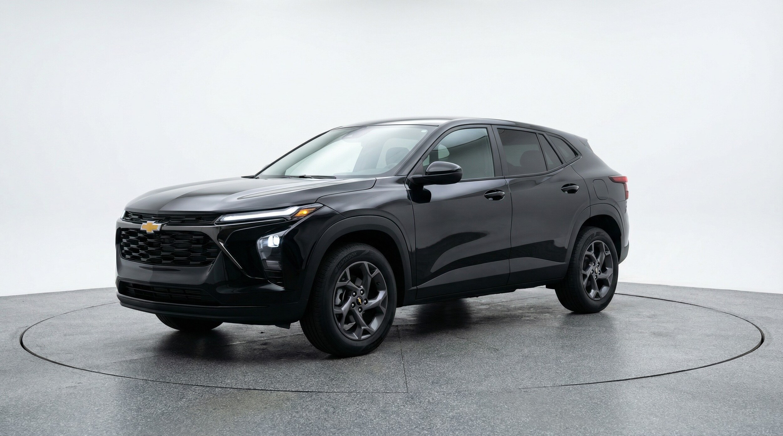 Thumbnail: 2025 Chevrolet Trax - 3