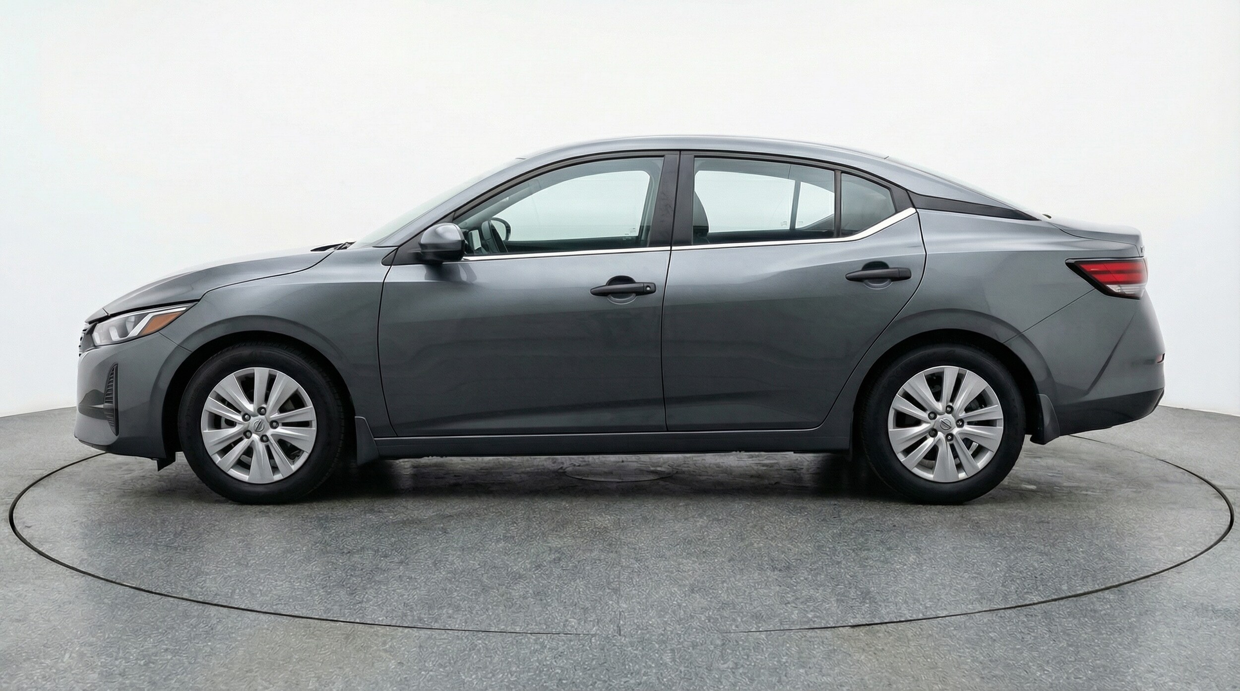 Thumbnail: 2025 Nissan Sentra - 4