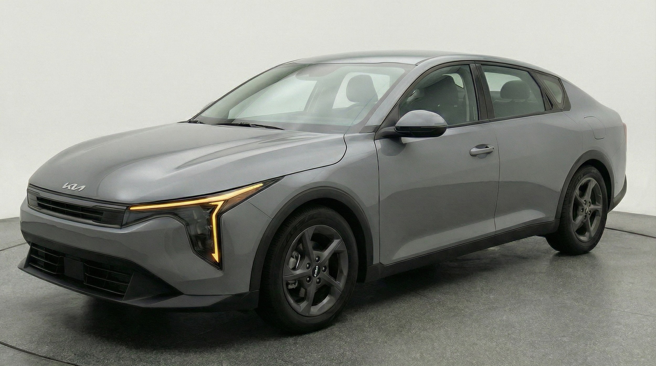 Thumbnail: 2025 Kia K4 - 3