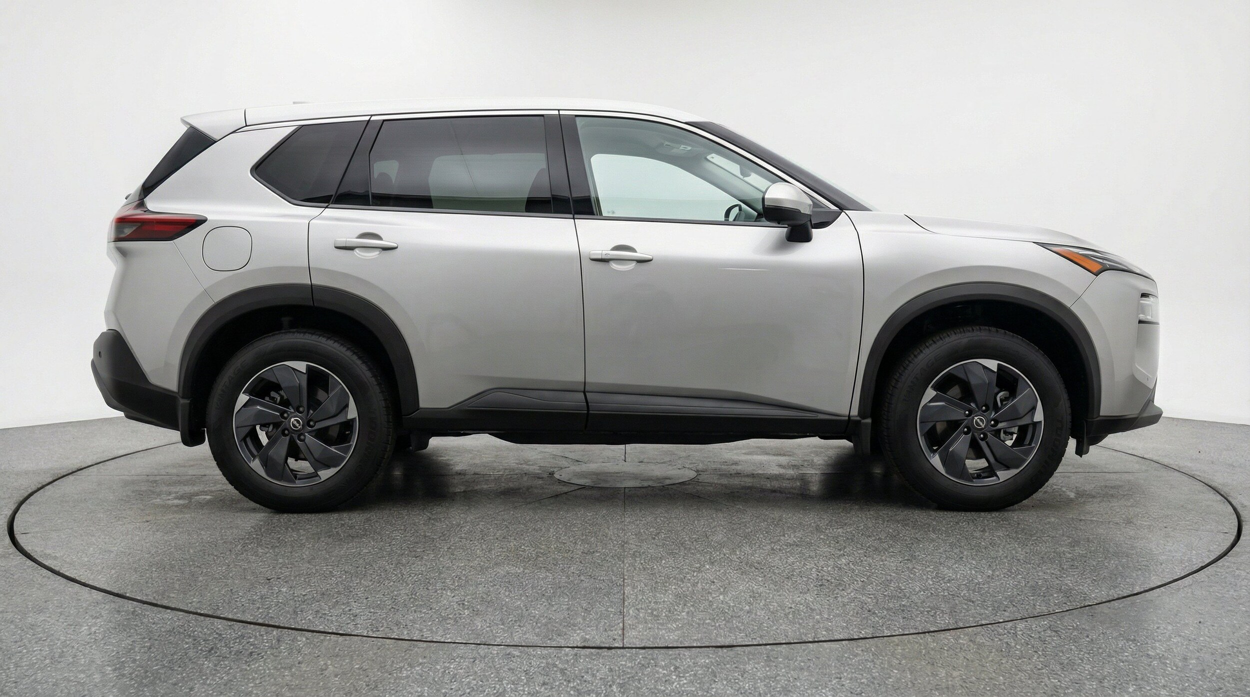 Thumbnail: 2025 Nissan Rogue - 11