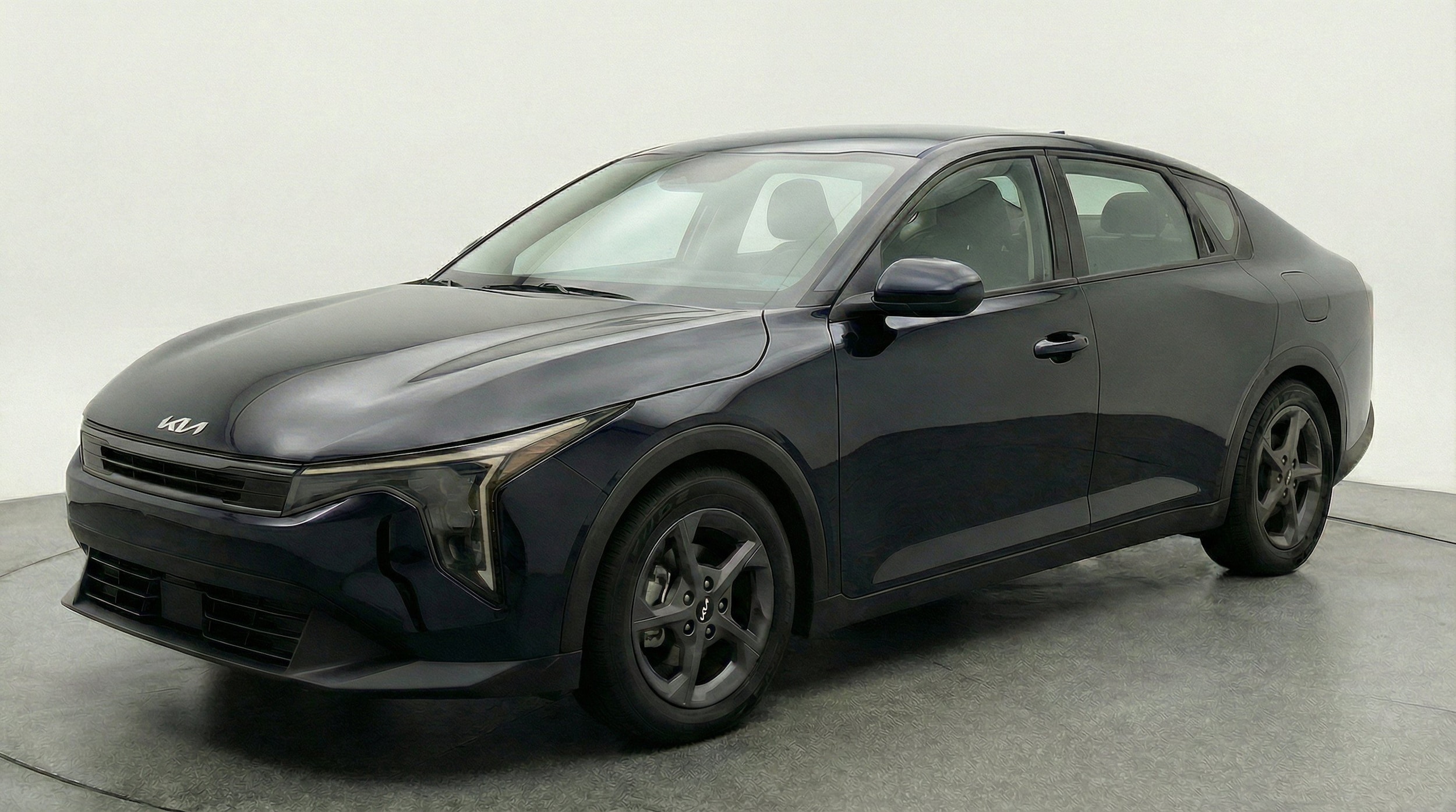 Thumbnail: 2025 Kia K4 - 3
