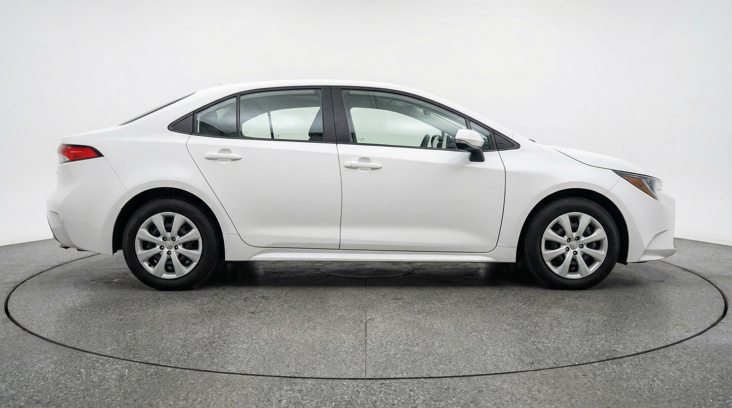 Thumbnail: 2025 Toyota Corolla - 11