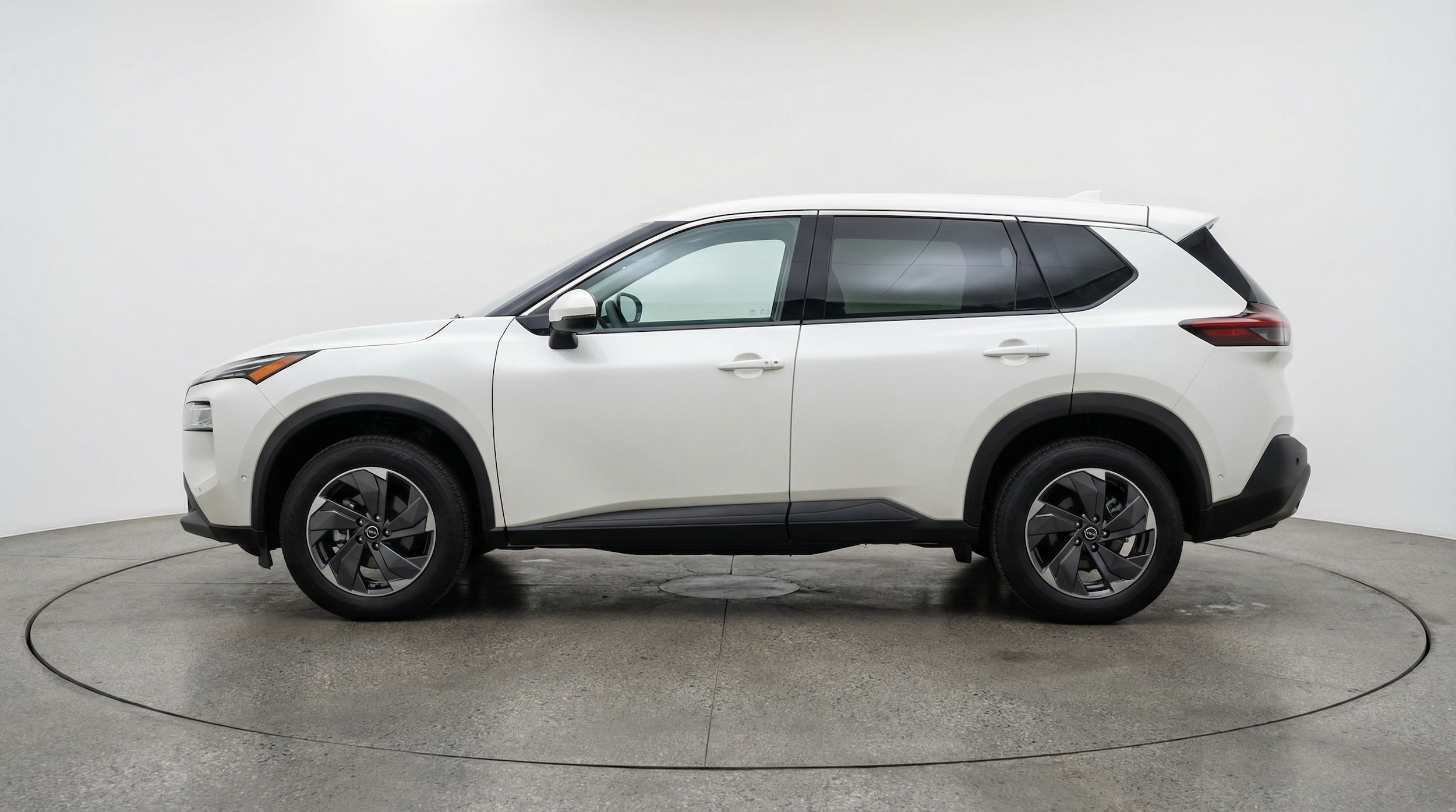 Thumbnail: 2025 Nissan Rogue - 4