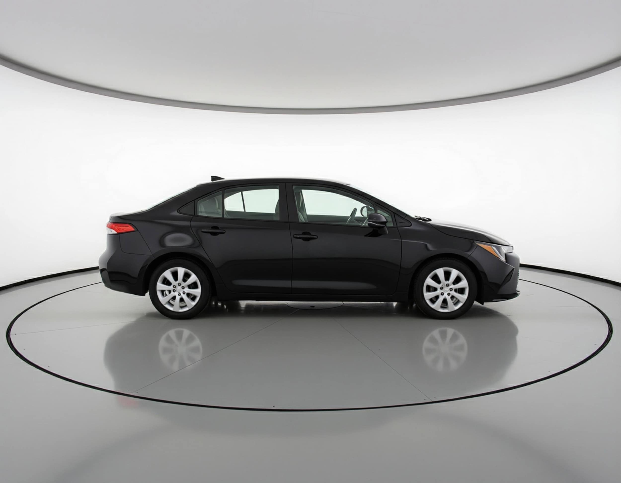 Thumbnail: 2025 Toyota Corolla - 11