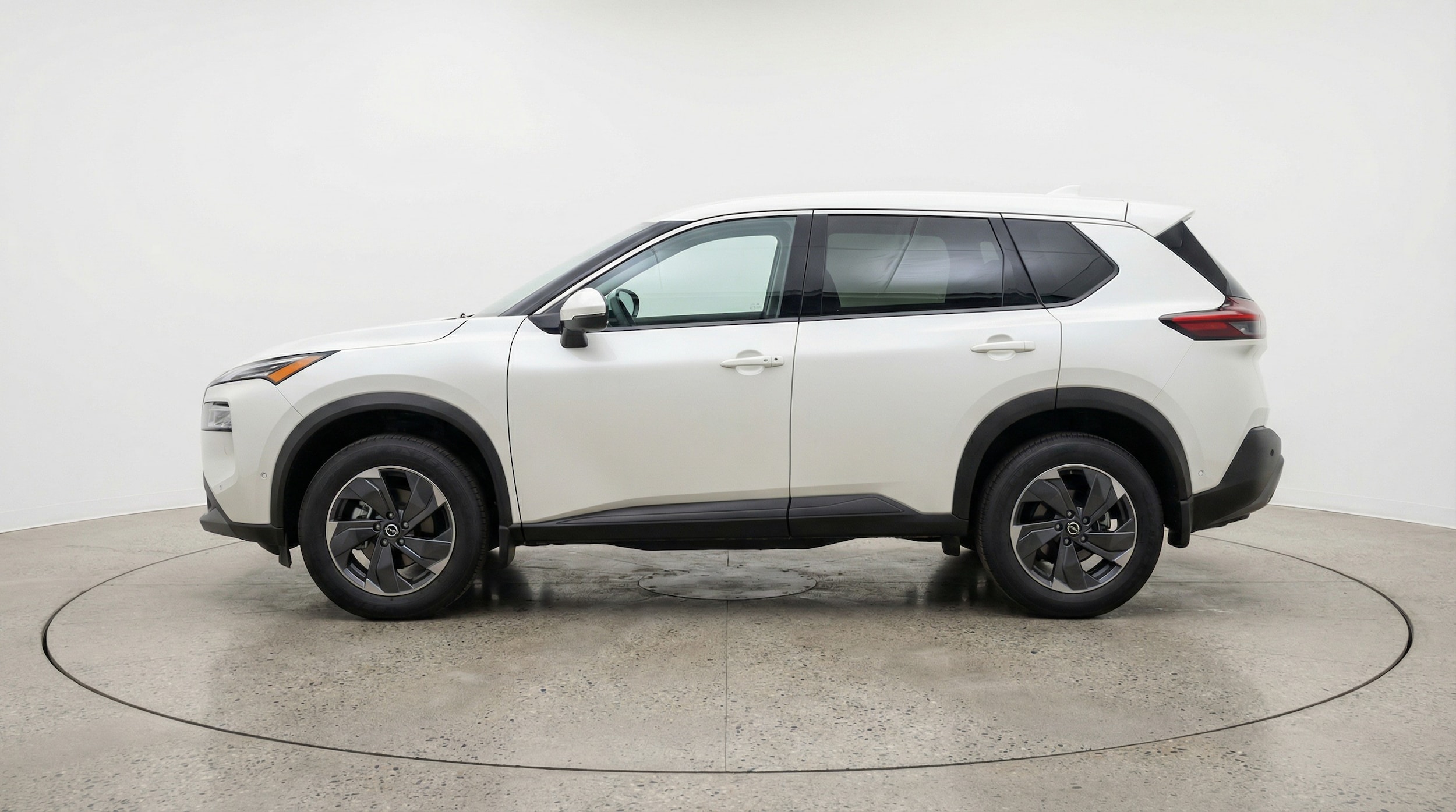 Thumbnail: 2025 Nissan Rogue - 4