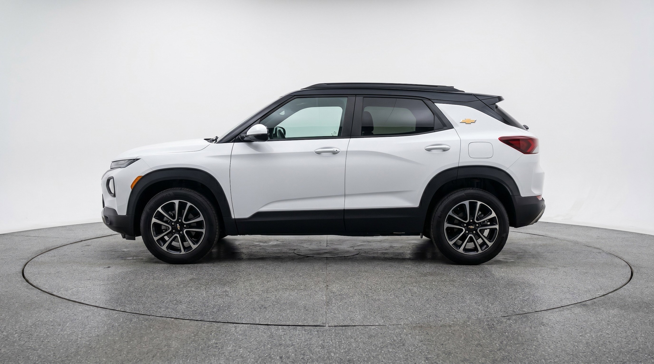 Thumbnail: 2025 Chevrolet TrailBlazer - 5