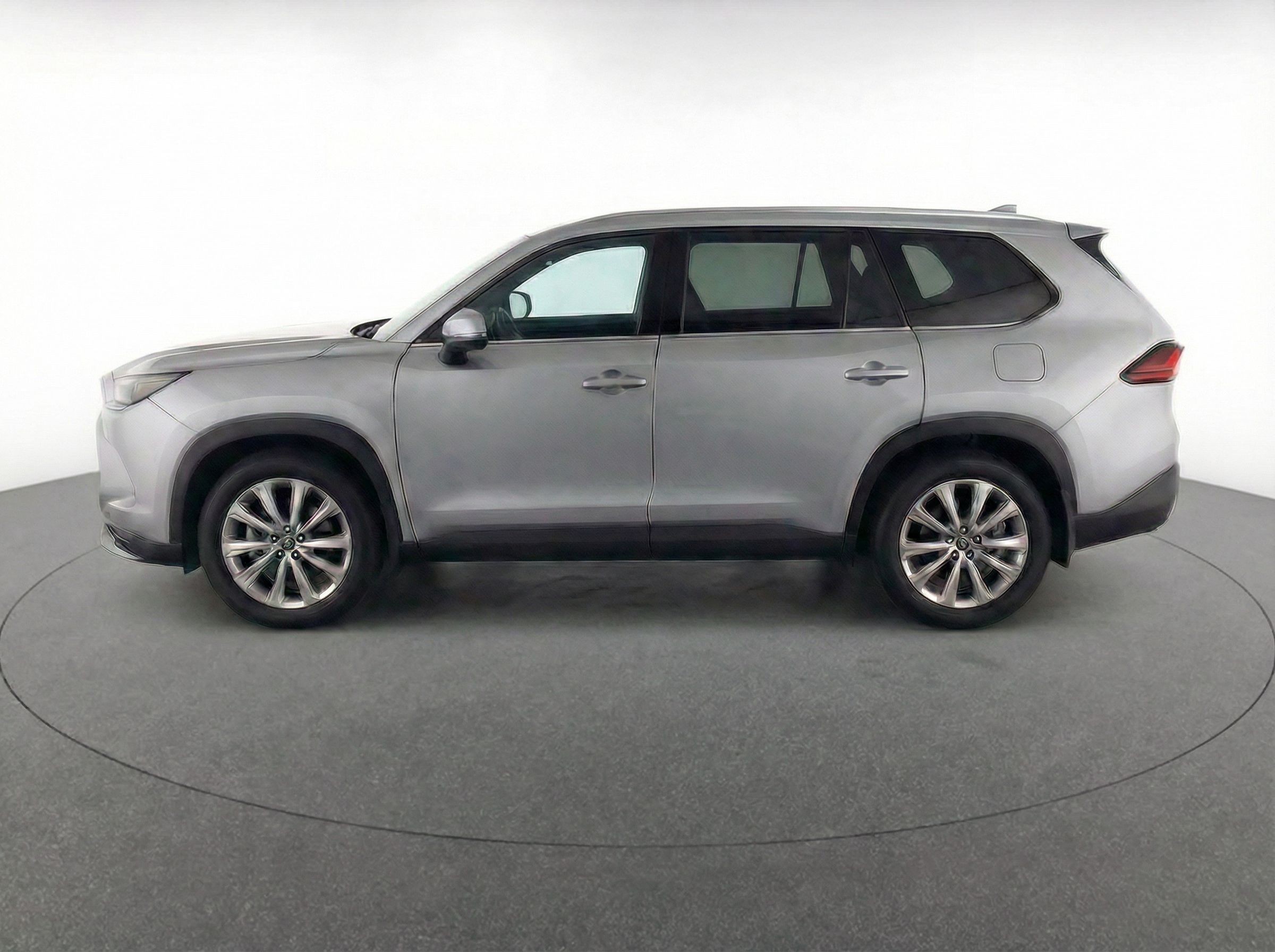 Thumbnail: 2024 Toyota Grand Highlander - 4