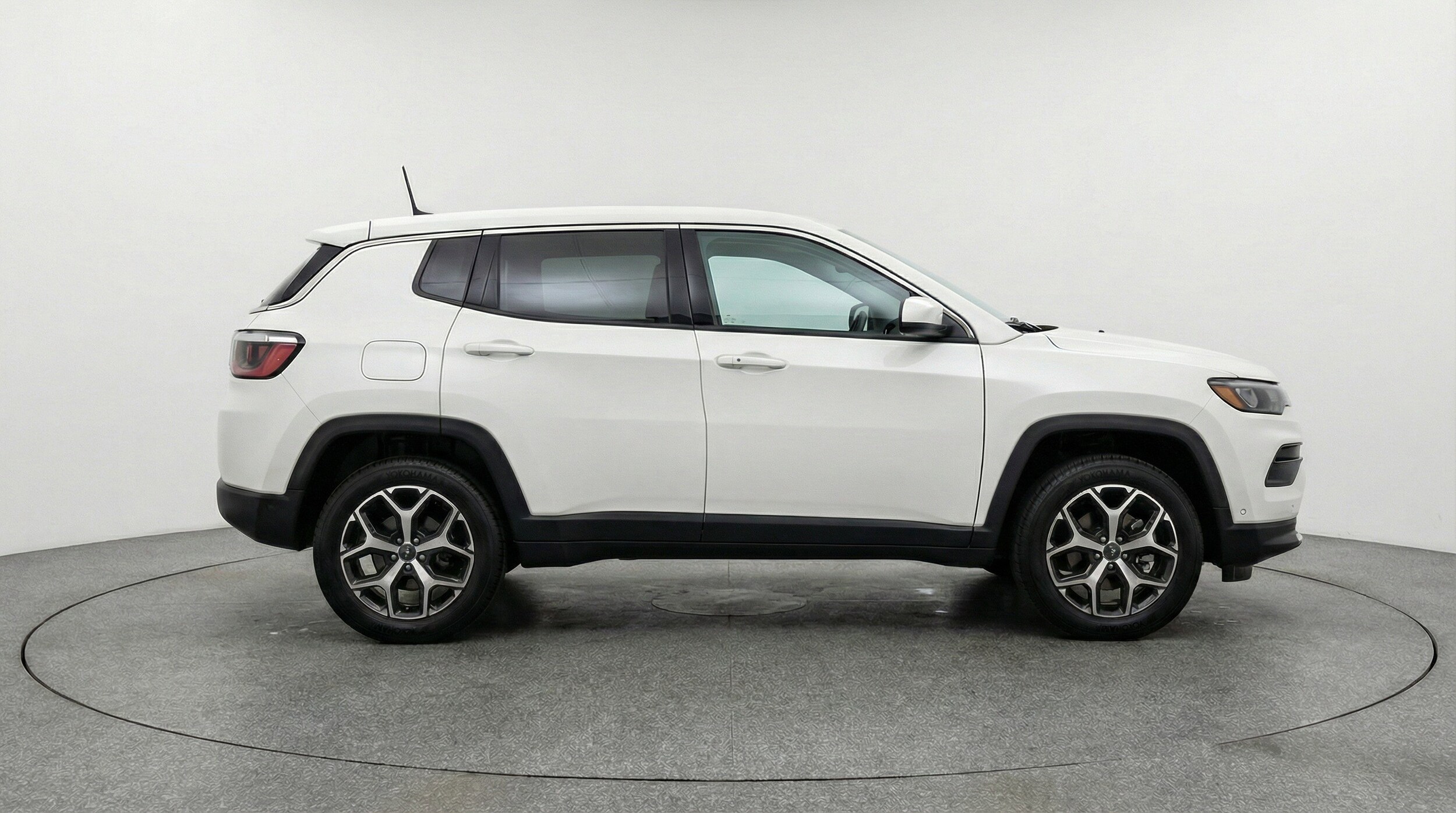 Thumbnail: 2025 Jeep Compass - 11