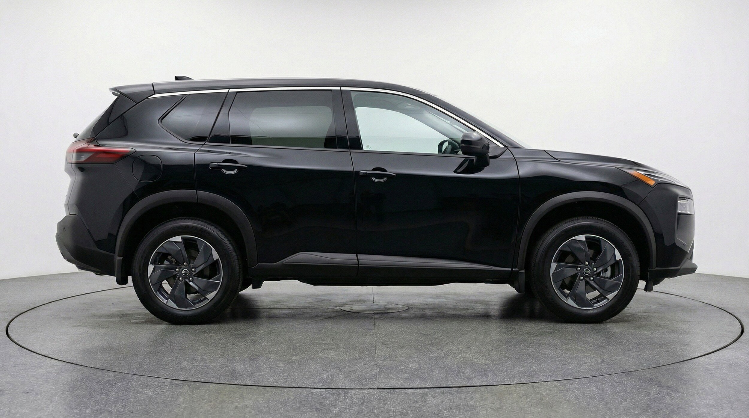 Thumbnail: 2025 Nissan Rogue - 11