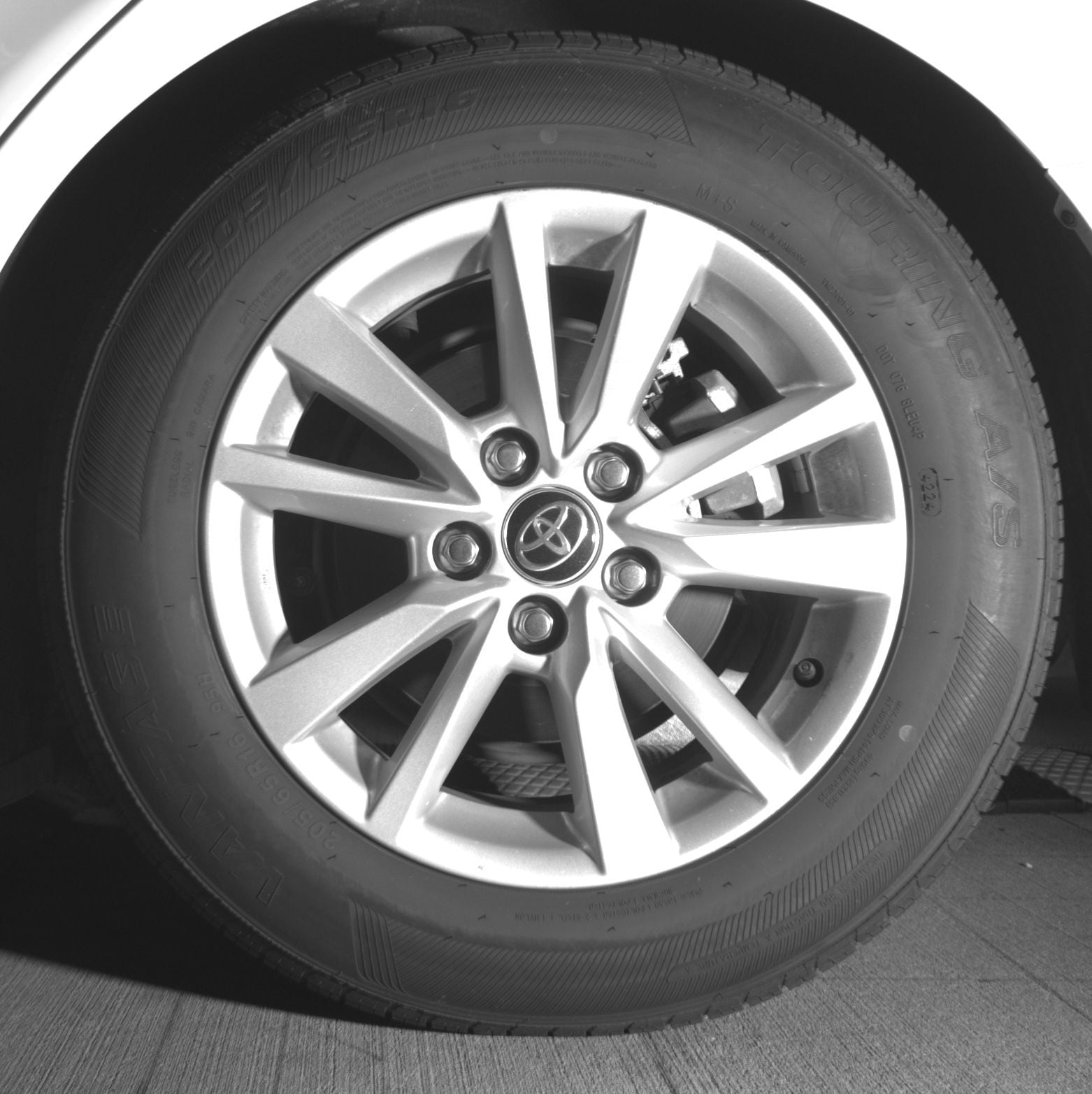 Thumbnail: 2025 Toyota Camry - 11