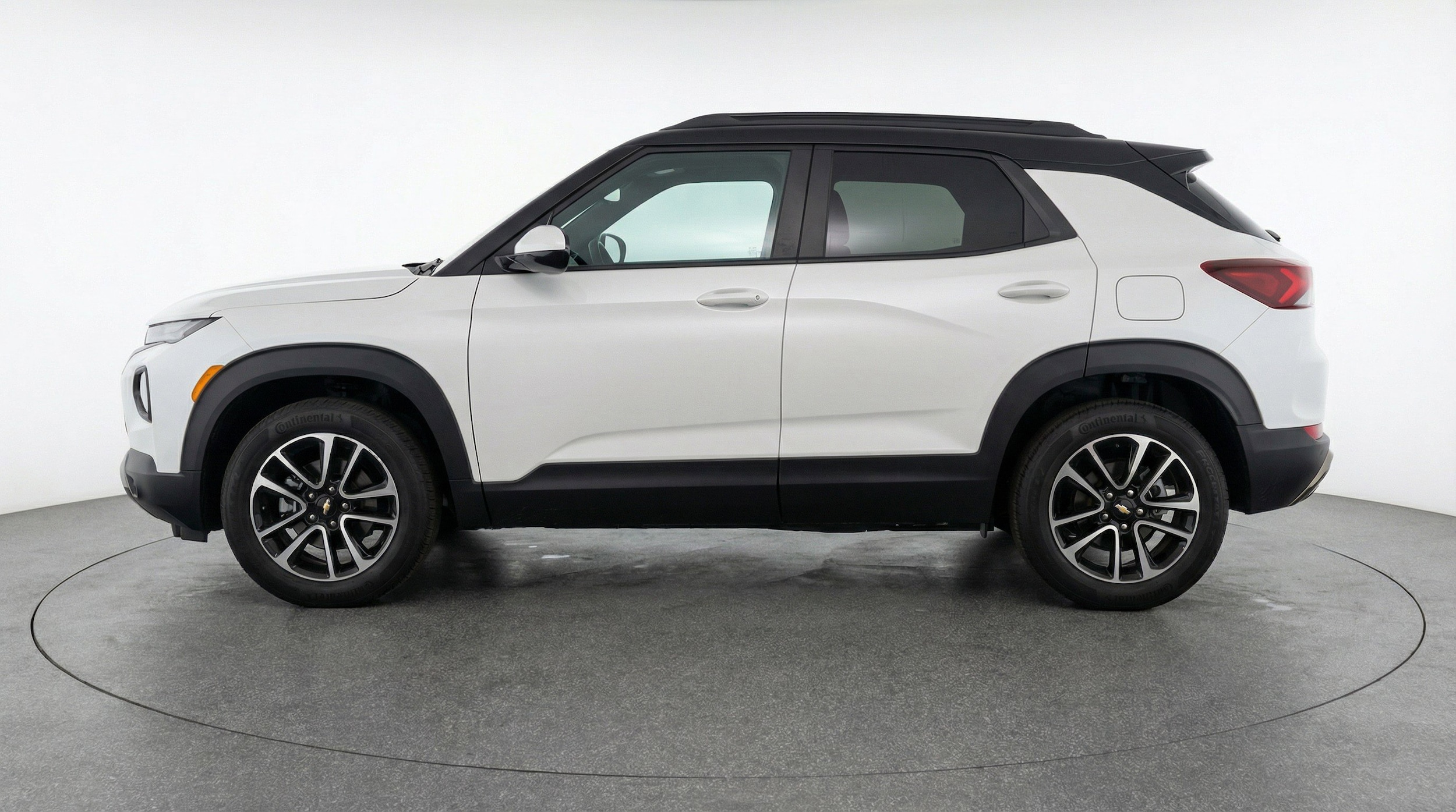 Thumbnail: 2025 Chevrolet TrailBlazer - 5