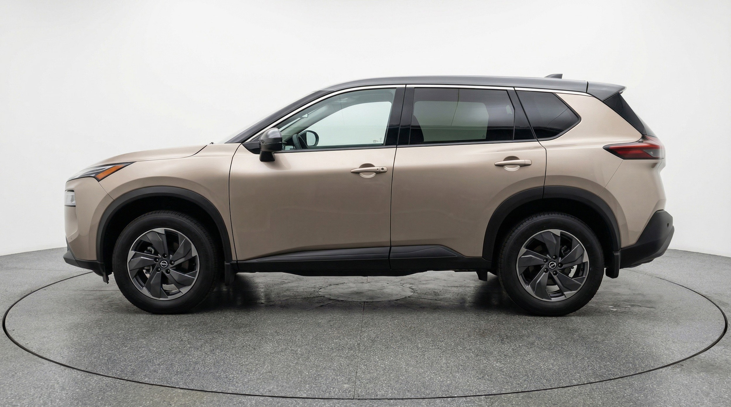 Thumbnail: 2025 Nissan Rogue - 5