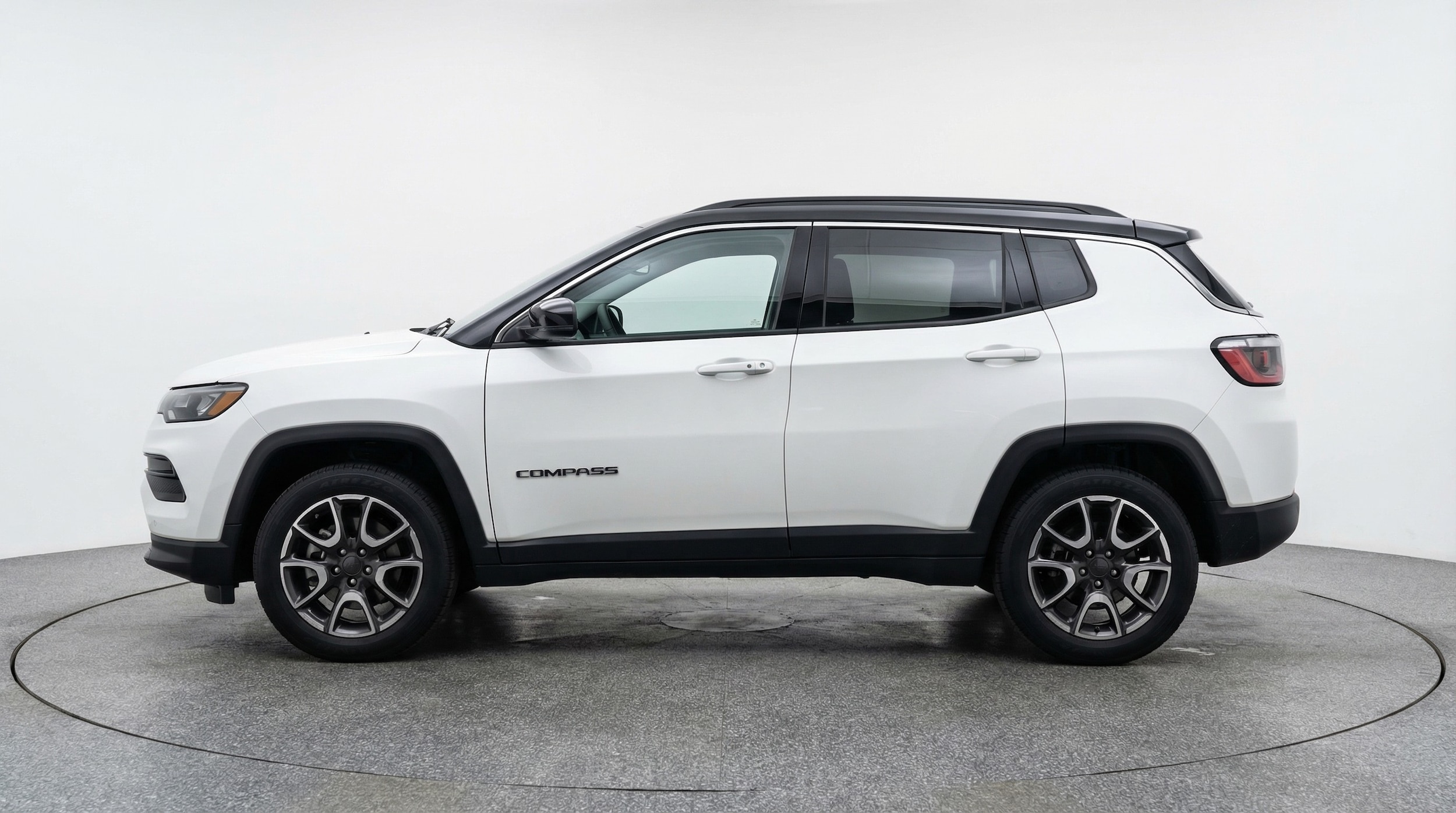 Thumbnail: 2025 Jeep Compass - 4