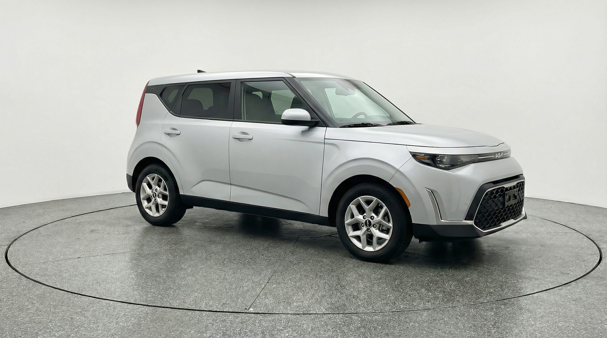 Thumbnail: 2025 Kia Soul - 1