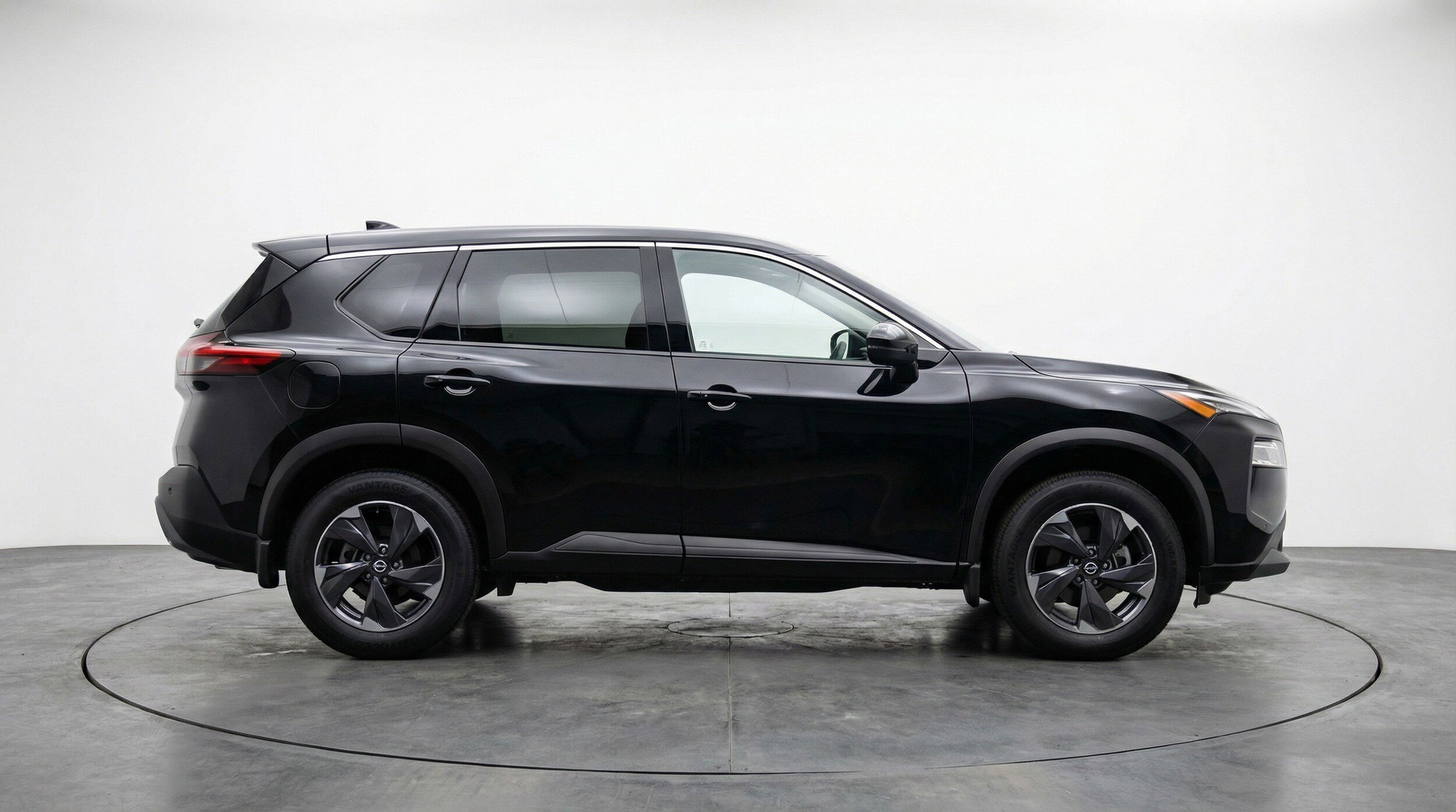 Thumbnail: 2025 Nissan Rogue - 11