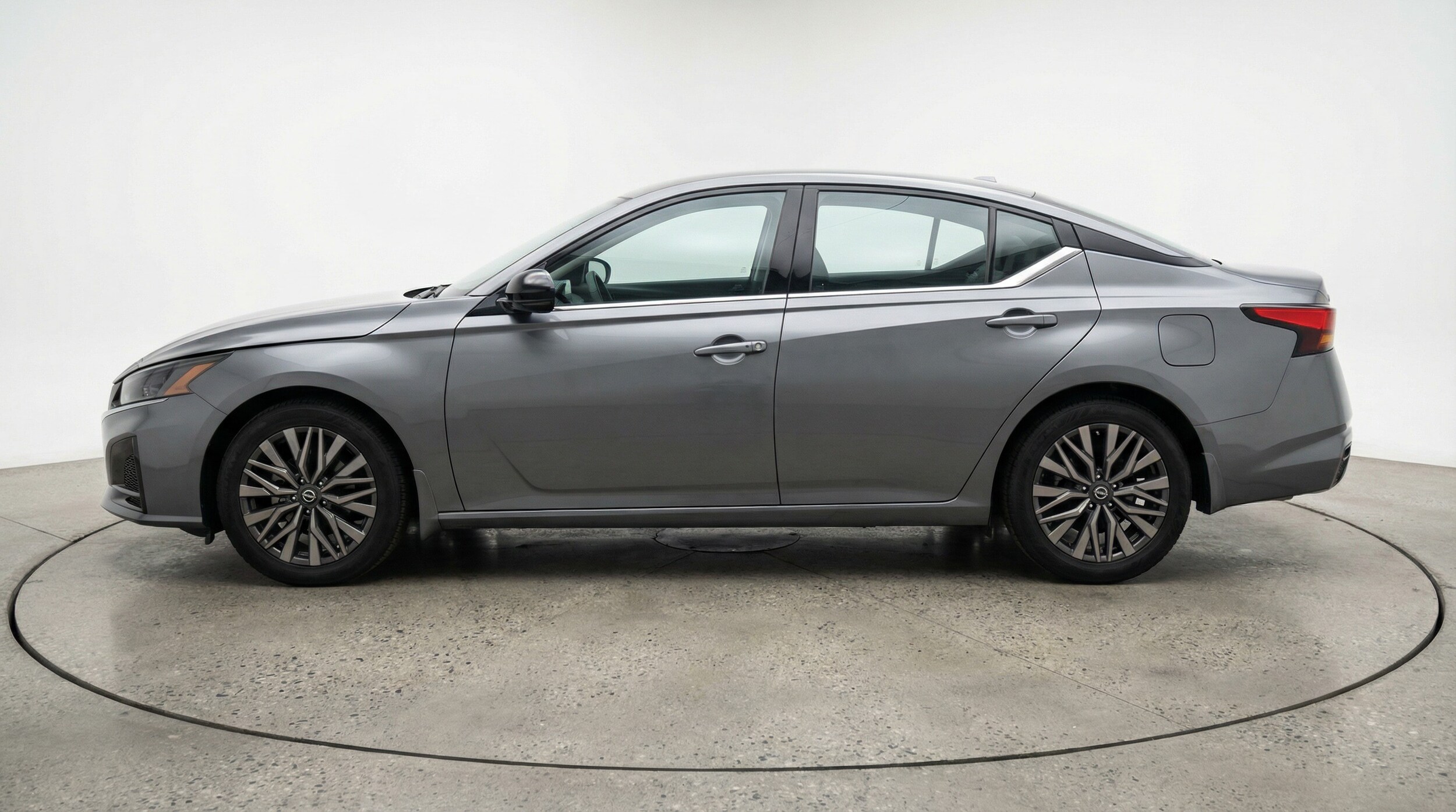 Thumbnail: 2025 Nissan Altima - 4