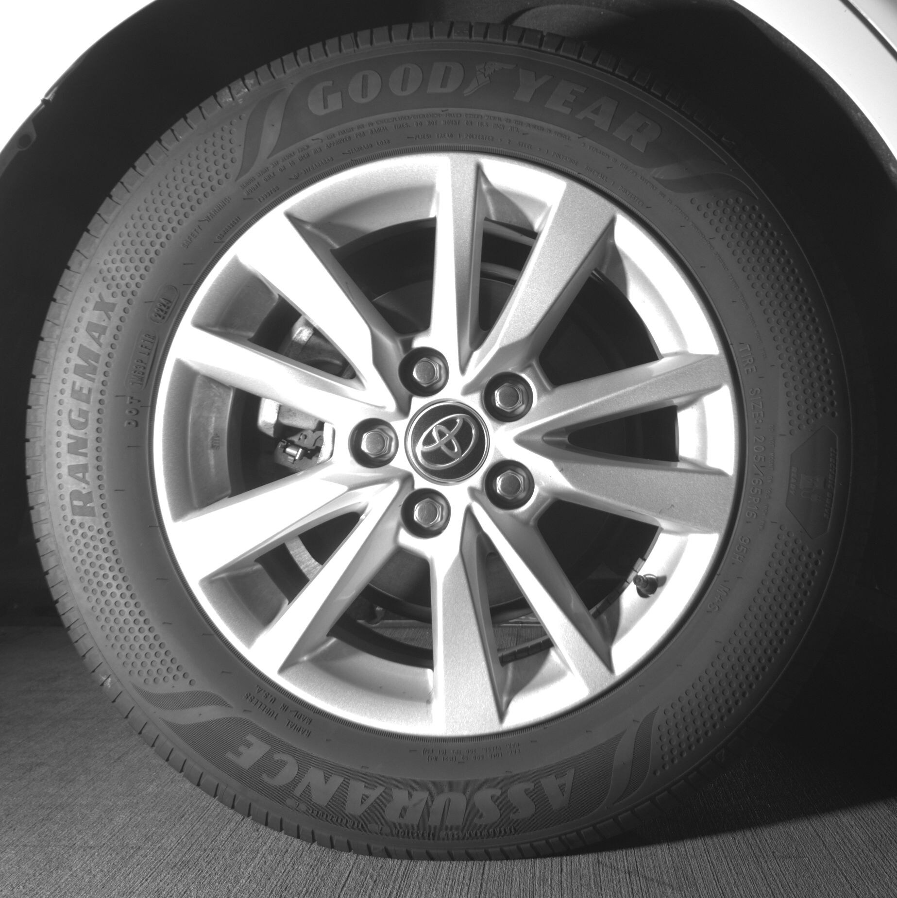 Thumbnail: 2025 Toyota Camry - 11