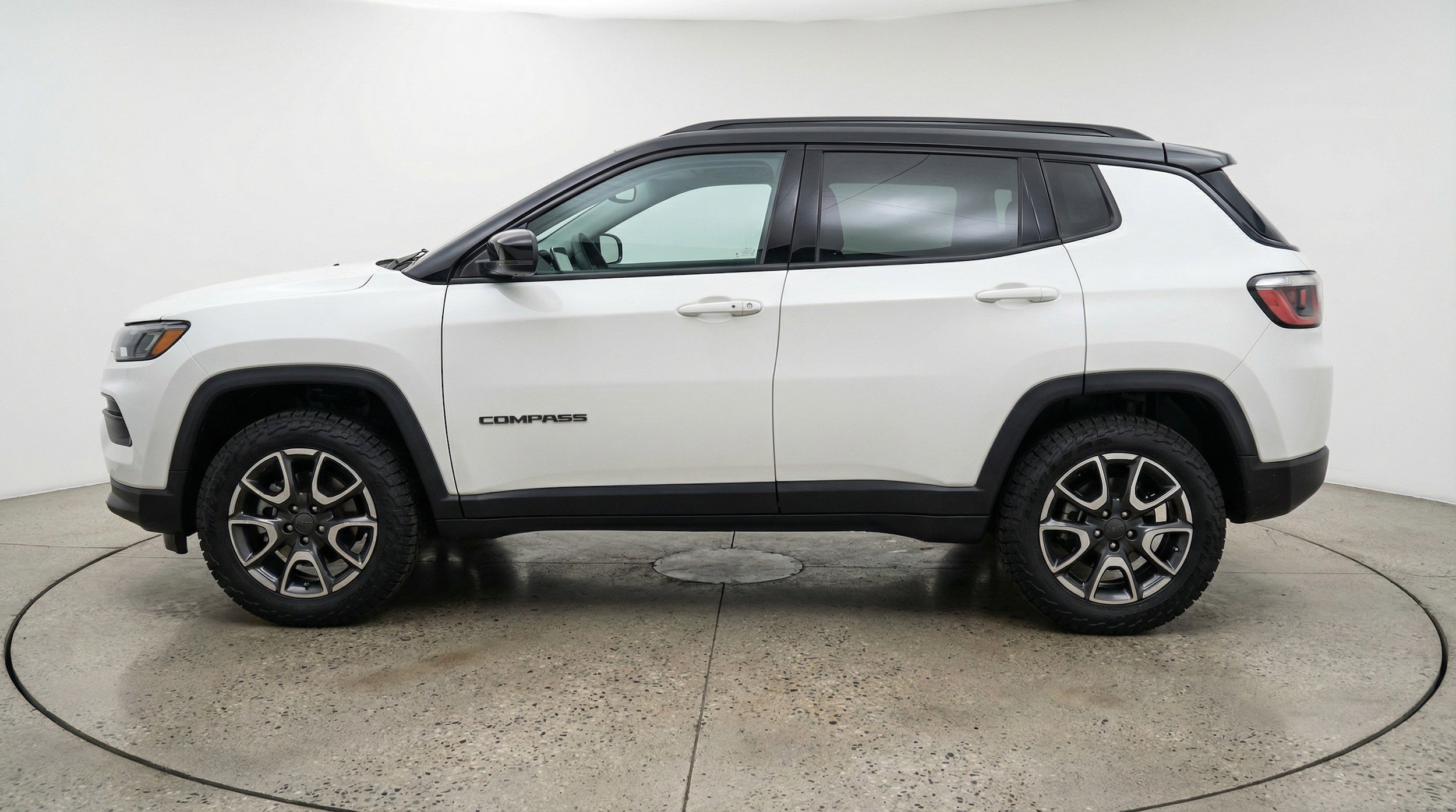 Thumbnail: 2025 Jeep Compass - 5