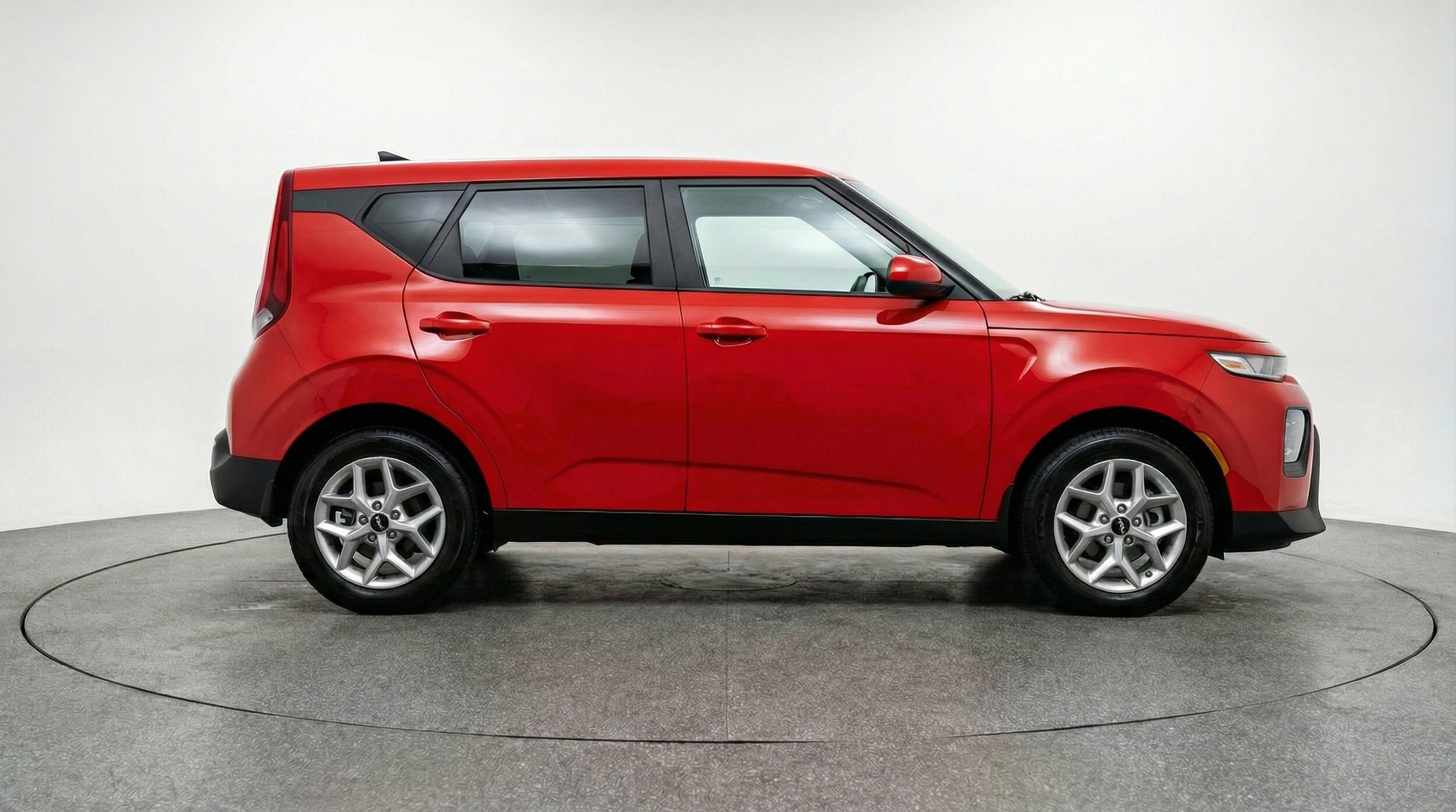 Thumbnail: 2025 Kia Soul - 11