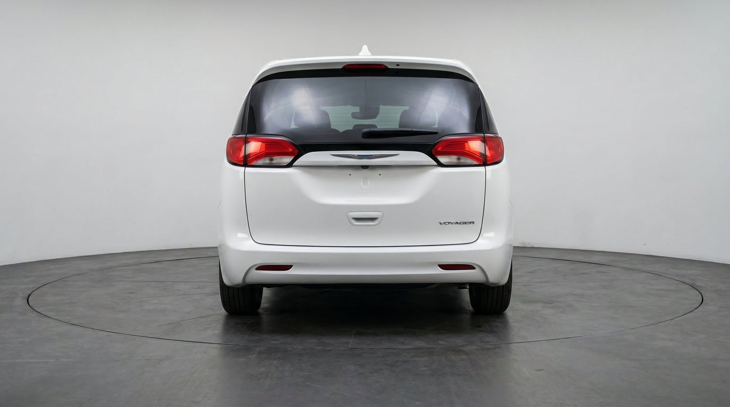 Thumbnail: 2024 Chrysler Voyager - 7