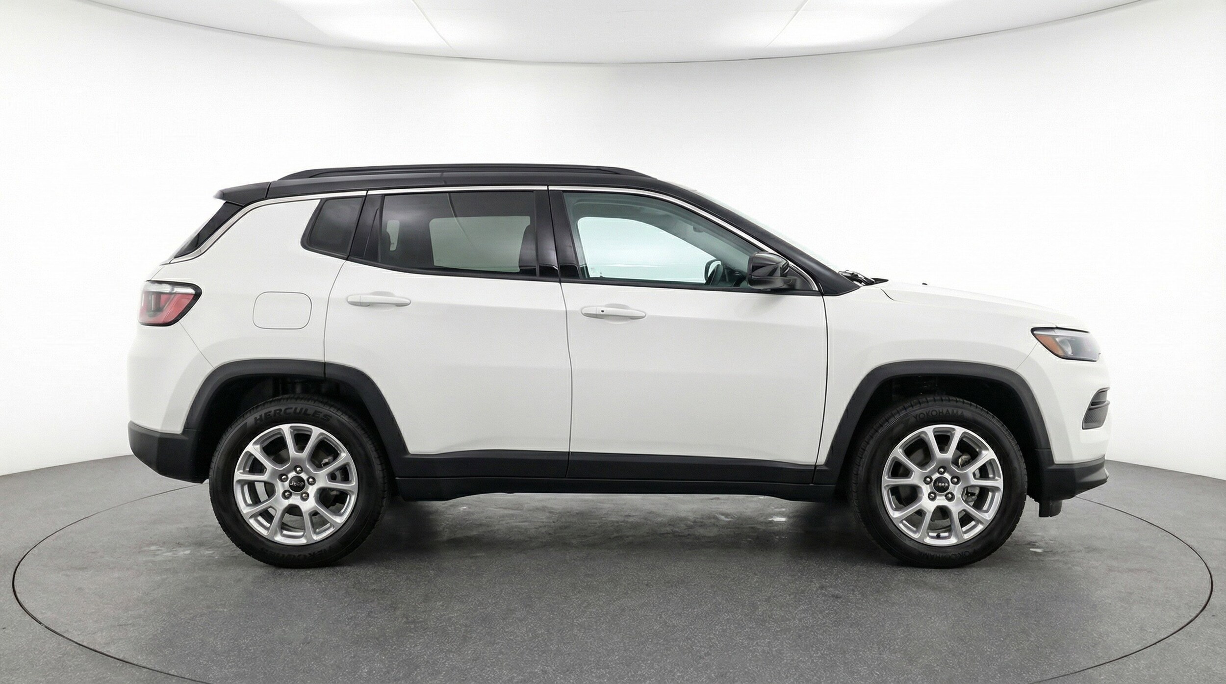 Thumbnail: 2025 Jeep Compass - 11