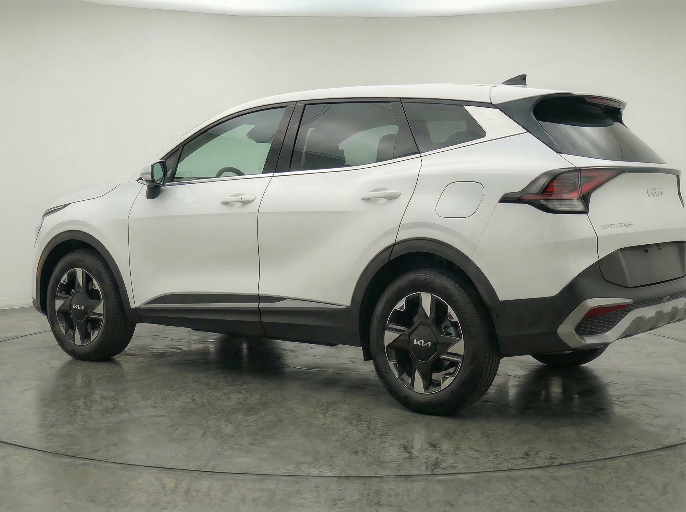 Thumbnail: 2026 Kia Sportage - 6
