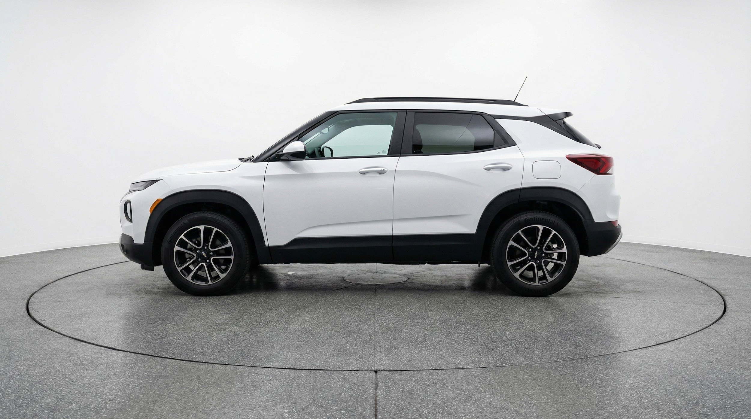 Thumbnail: 2025 Chevrolet TrailBlazer - 5