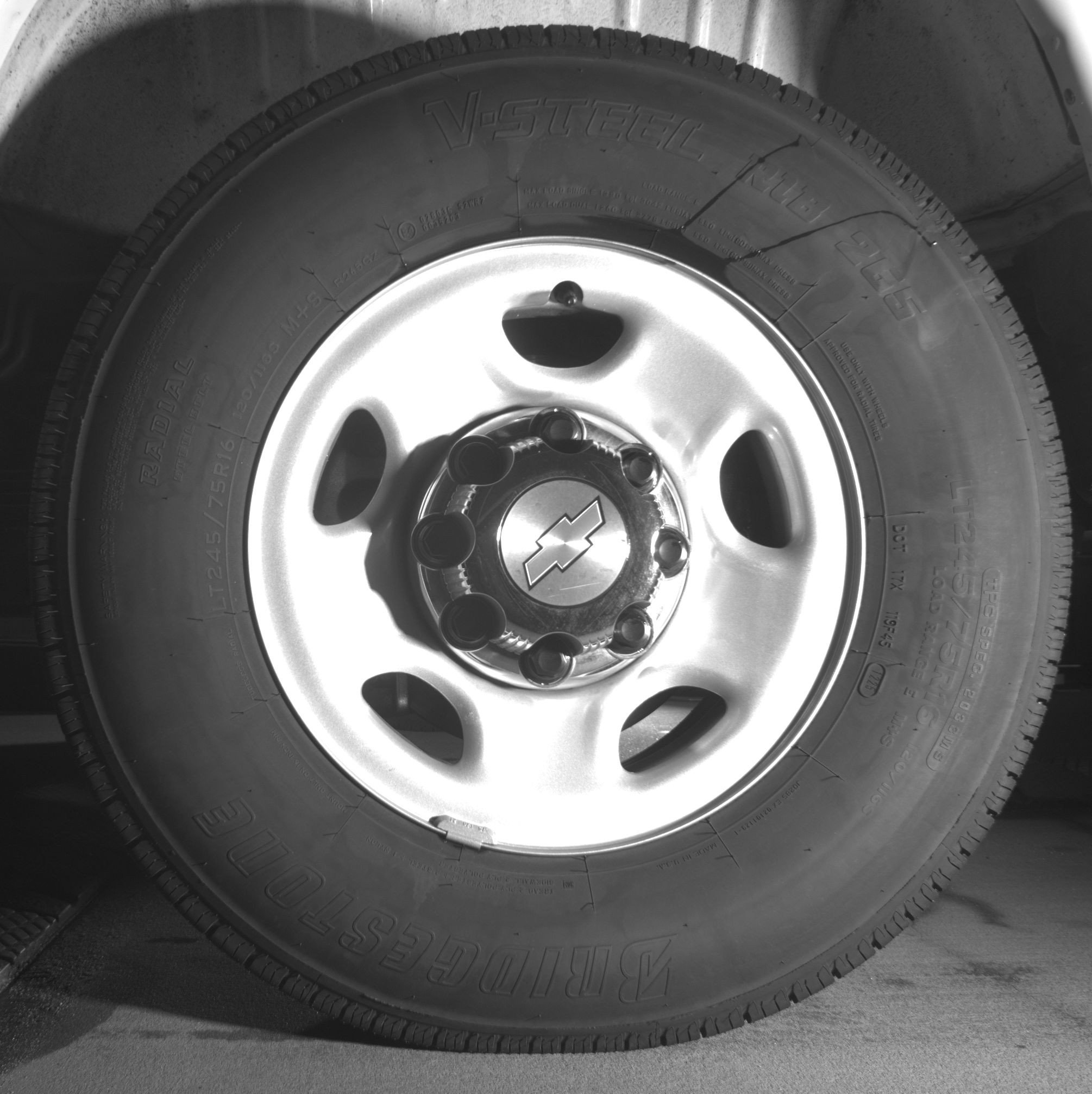 Thumbnail: 2025 Chevrolet Express - 14