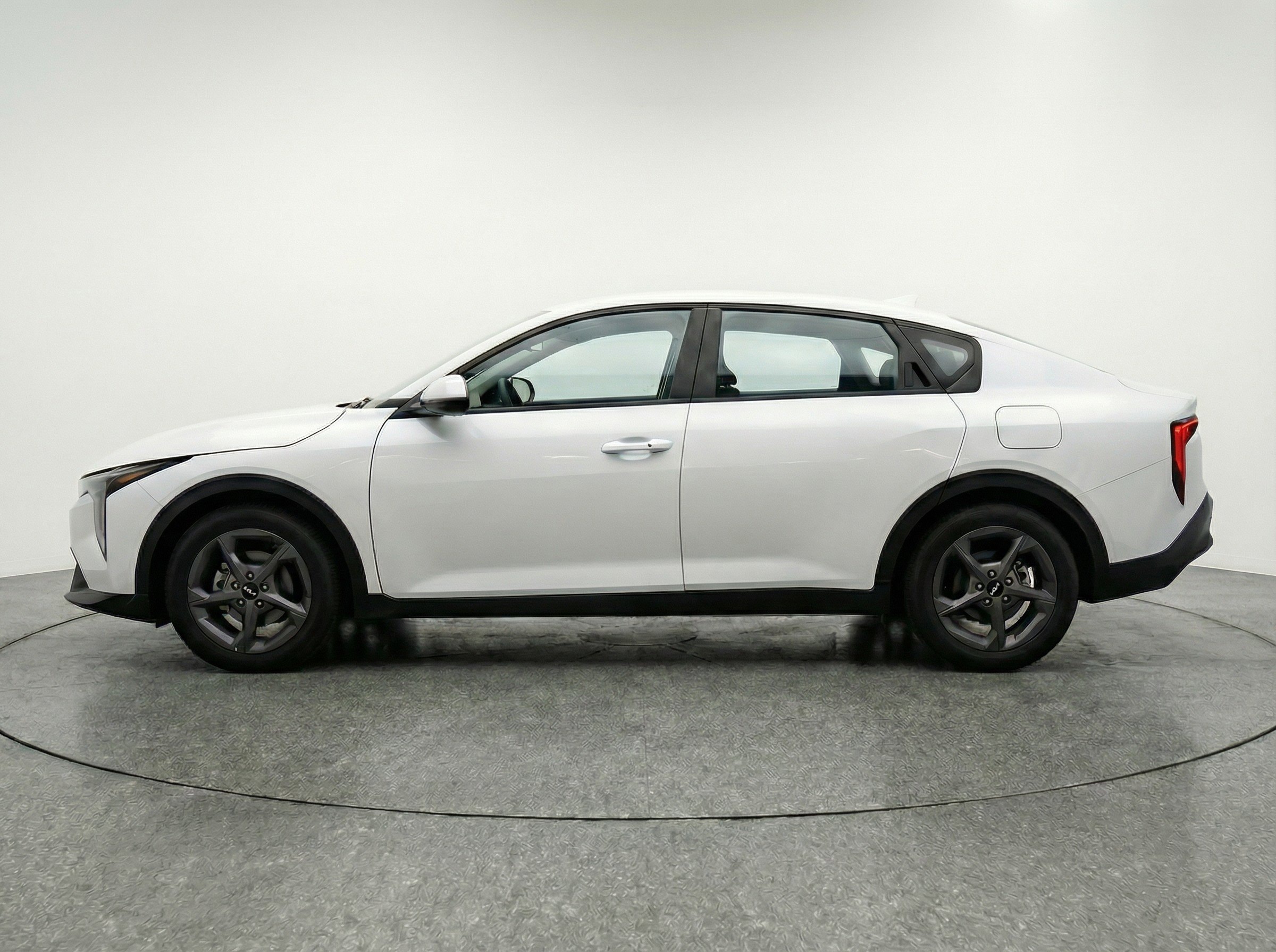 Thumbnail: 2025 Kia K4 - 5
