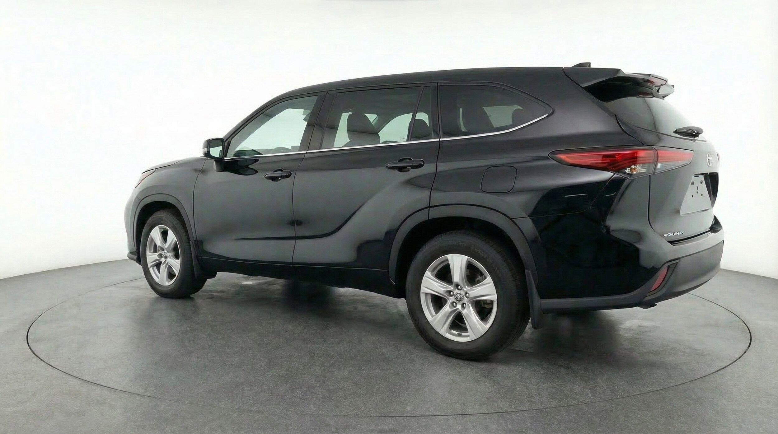 Thumbnail: 2025 Toyota Highlander - 6