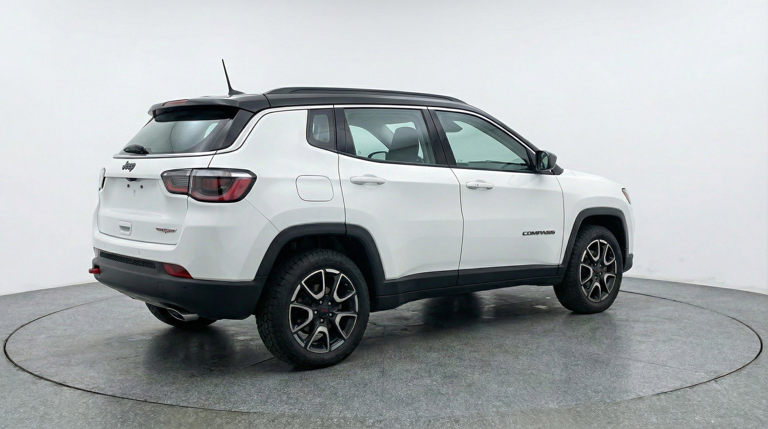 Thumbnail: 2025 Jeep Compass - 9