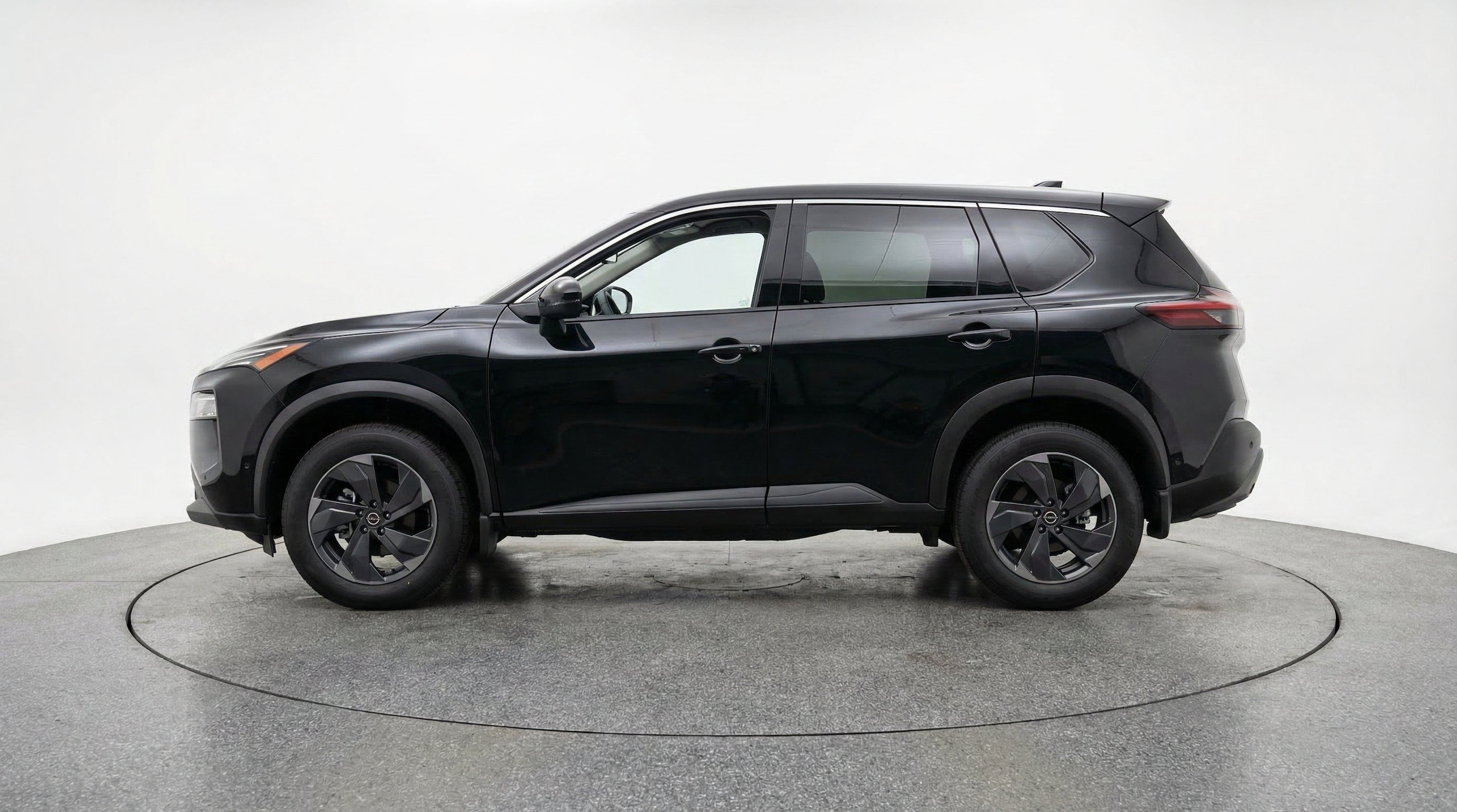 Thumbnail: 2025 Nissan Rogue - 5