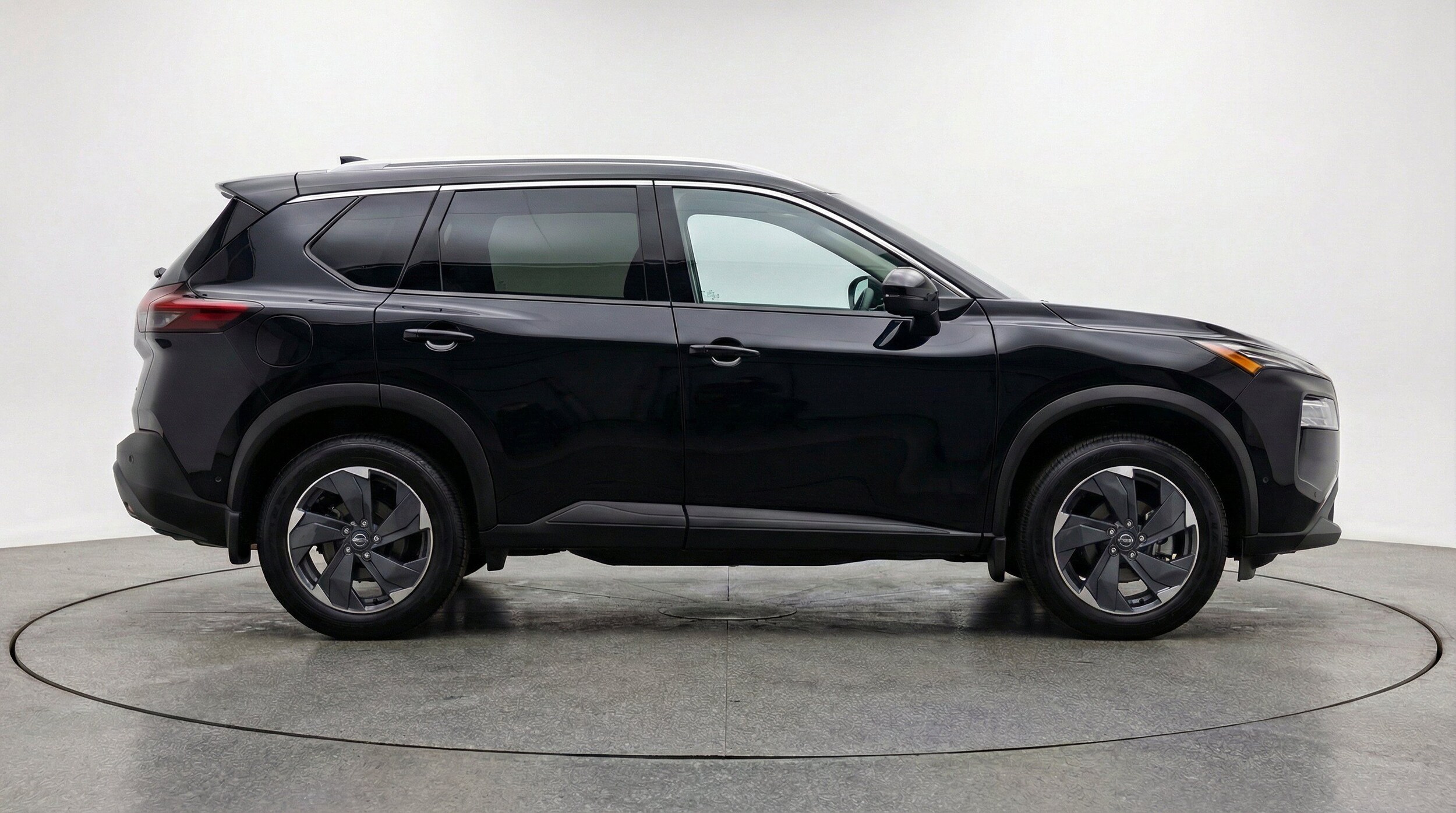 Thumbnail: 2025 Nissan Rogue - 11