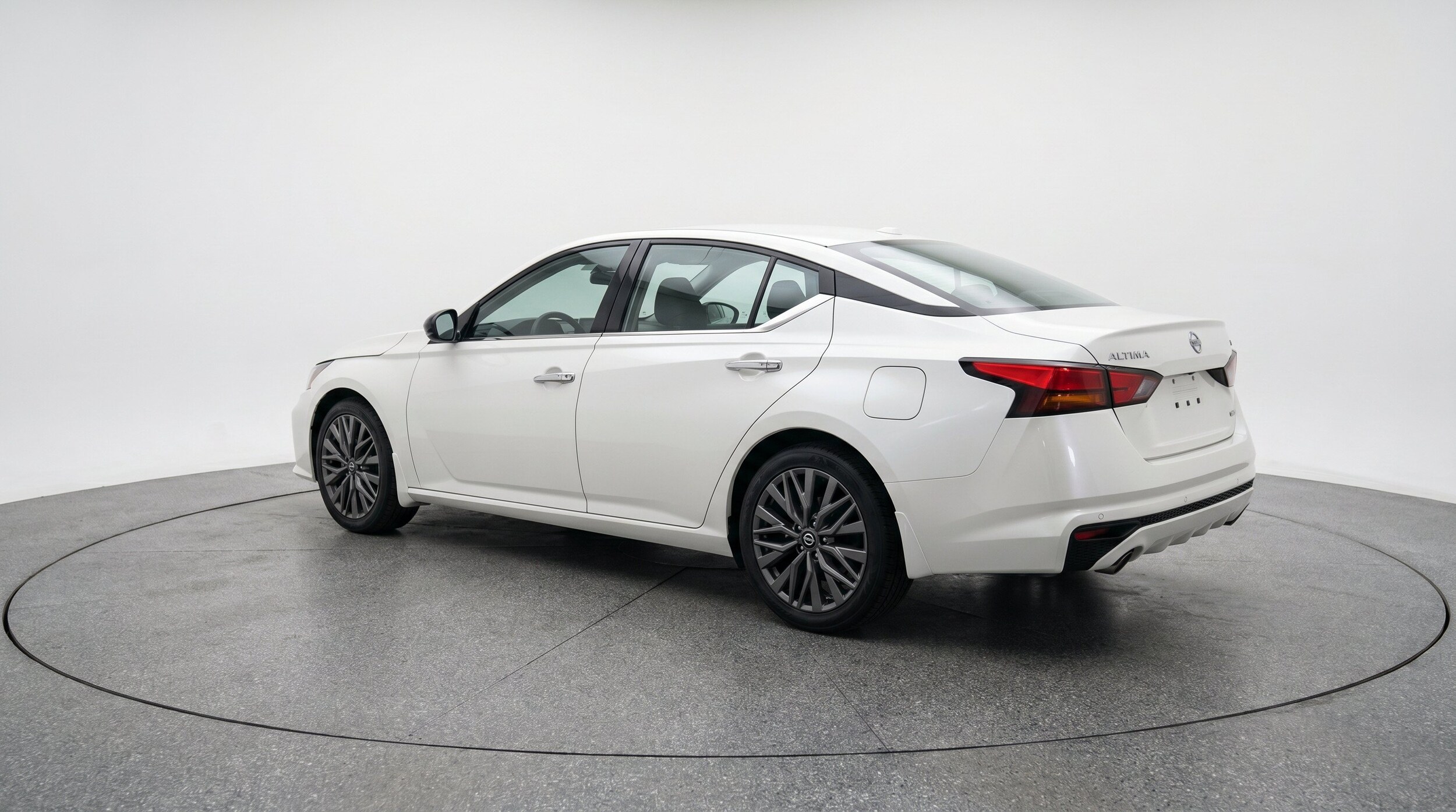 Thumbnail: 2025 Nissan Altima - 6