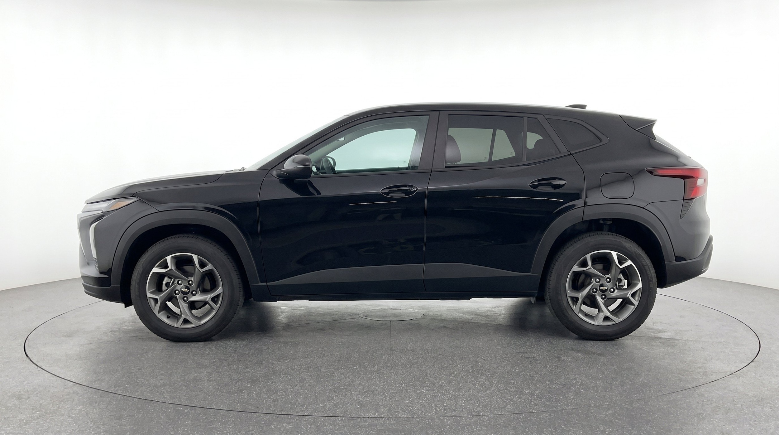Thumbnail: 2025 Chevrolet Trax - 5