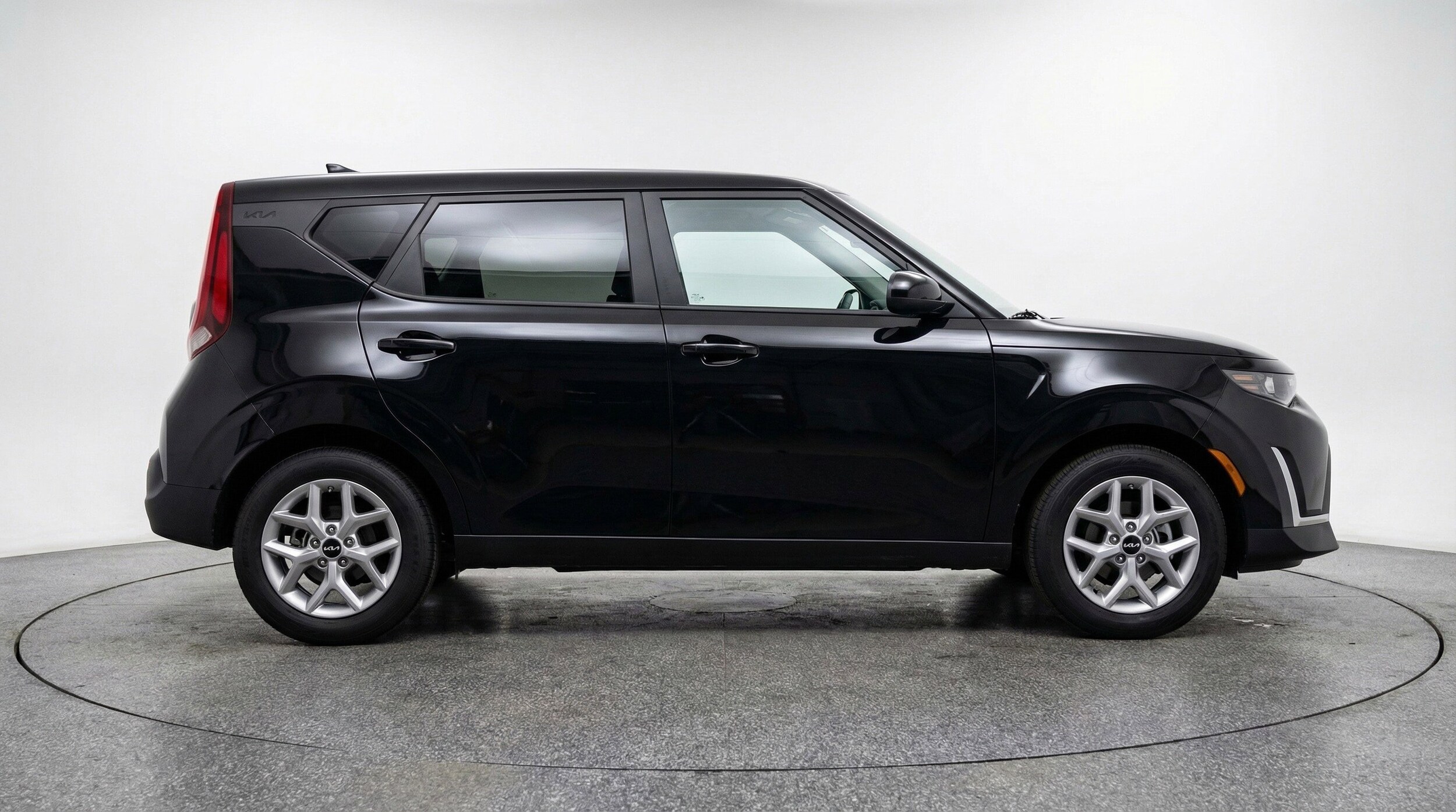 Thumbnail: 2025 Kia Soul - 11