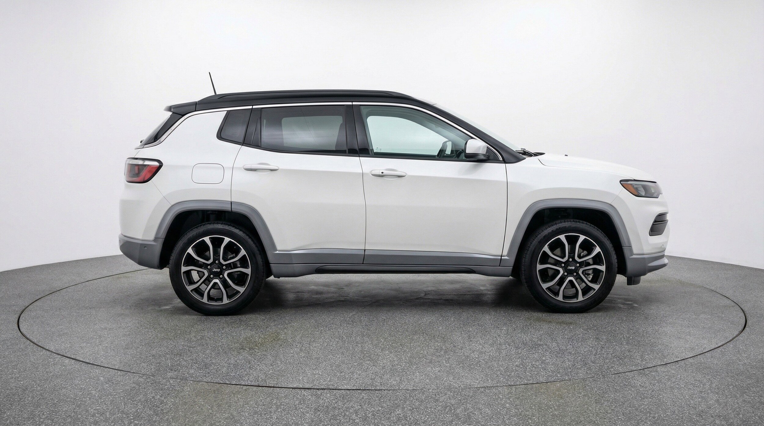 Thumbnail: 2025 Jeep Compass - 11