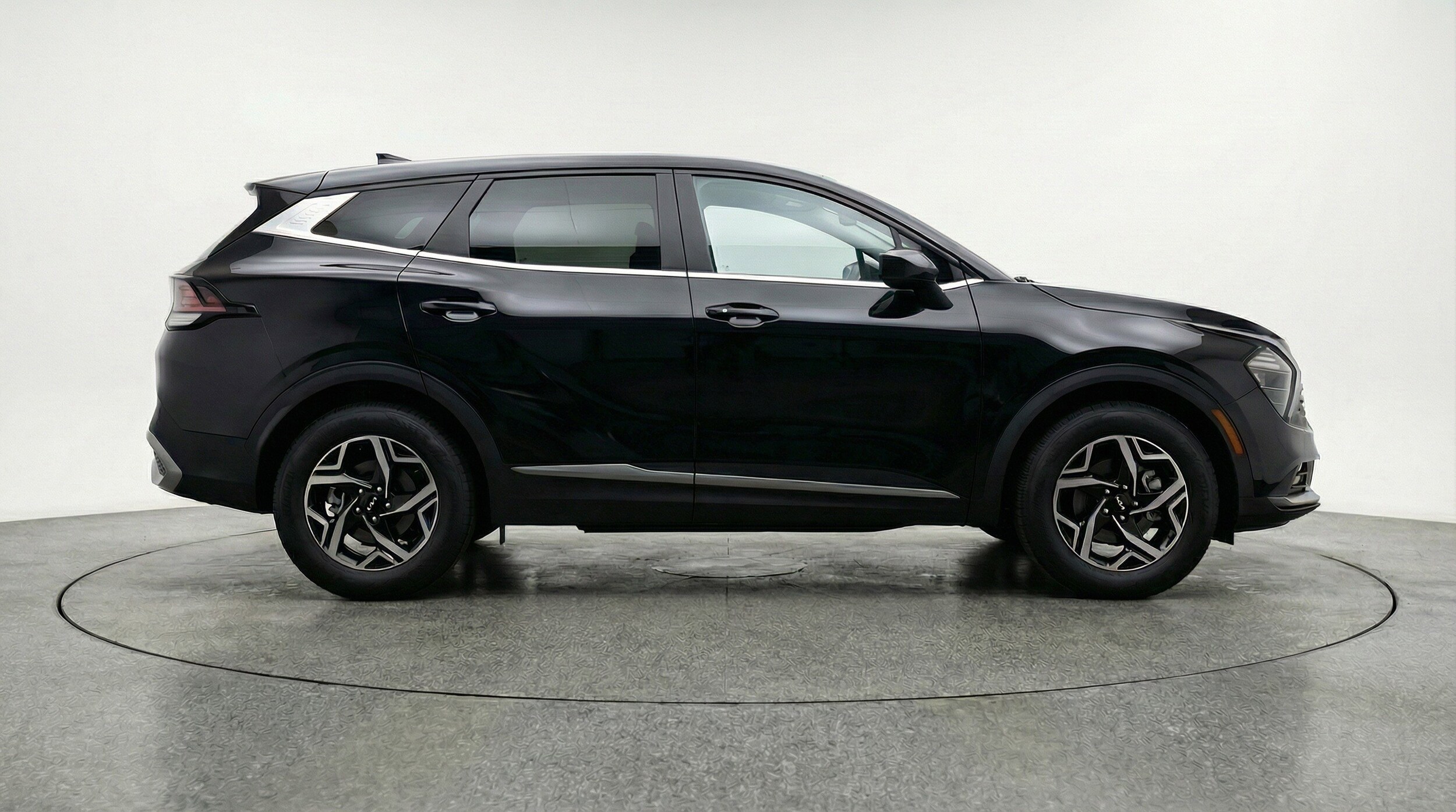 Thumbnail: 2025 Kia Sportage - 11