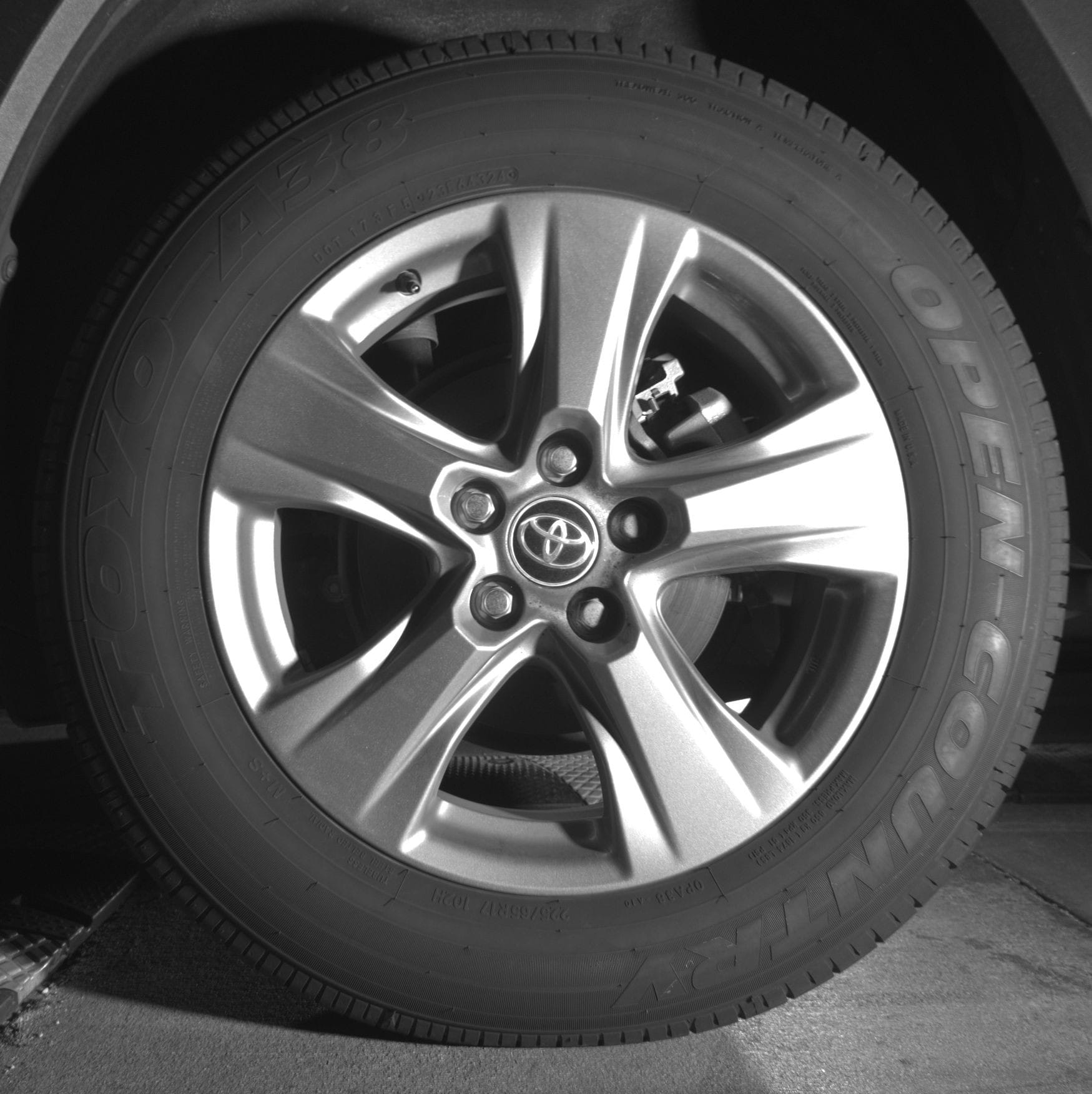 Thumbnail: 2025 Toyota RAV4 - 11