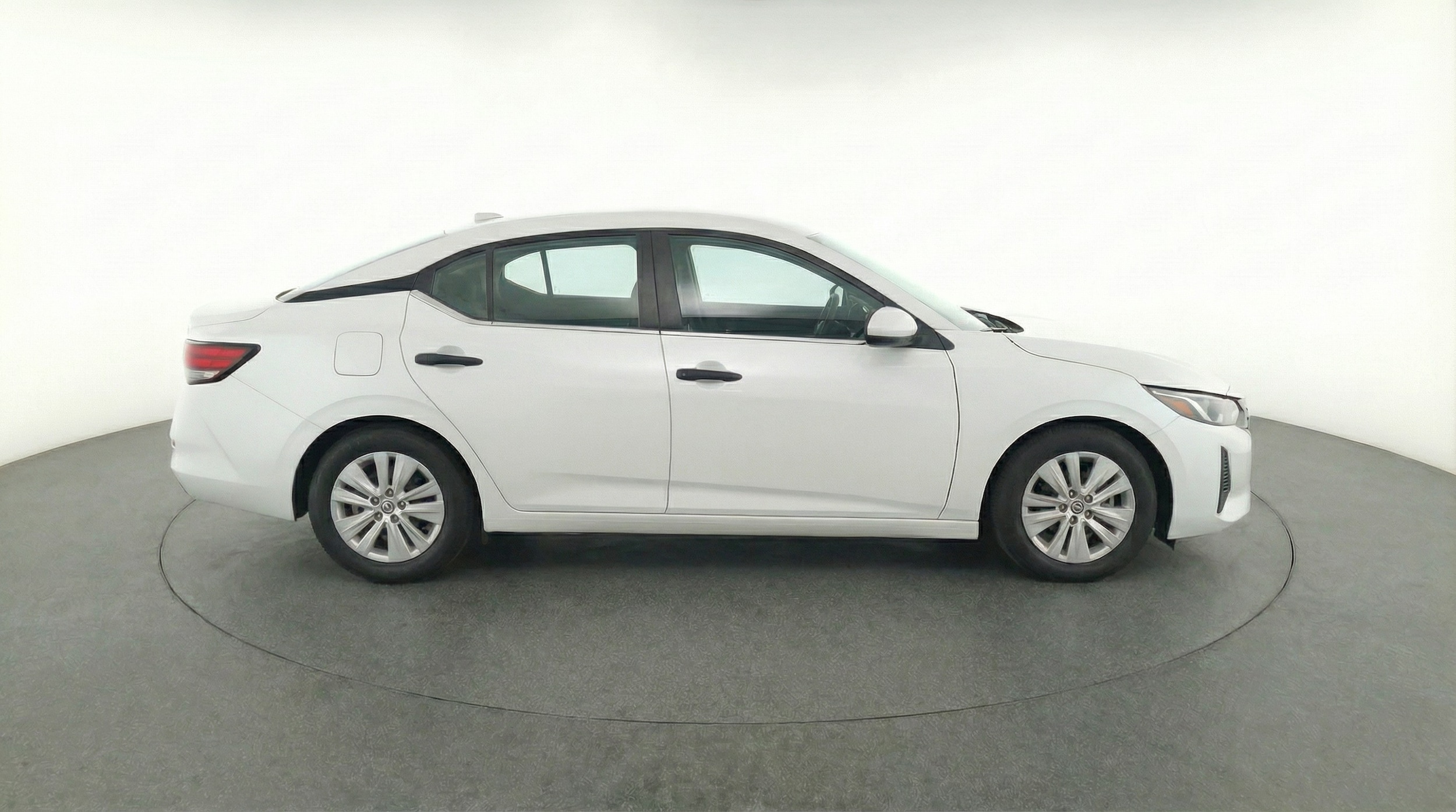 Thumbnail: 2025 Nissan Sentra - 8