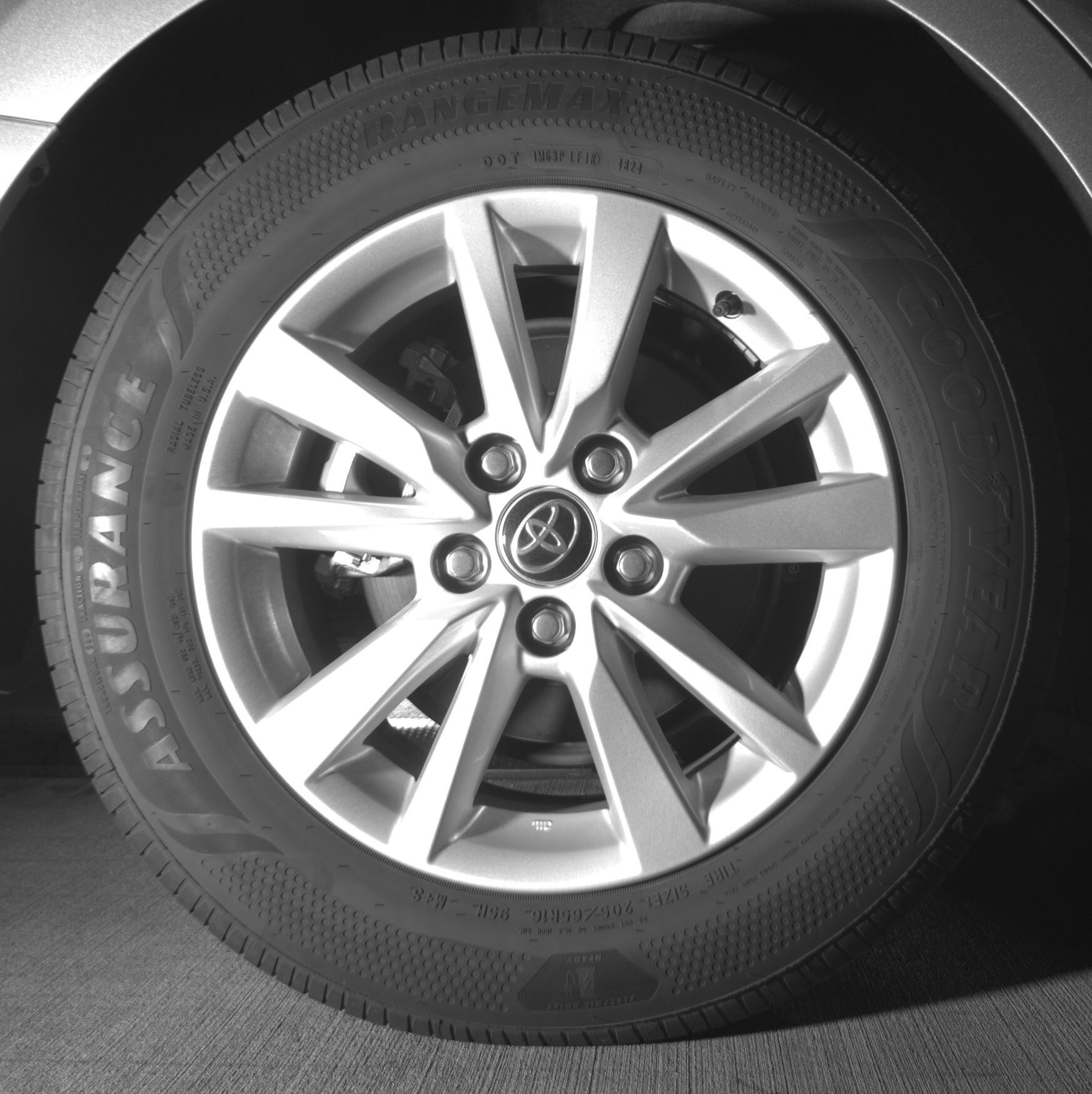 Thumbnail: 2025 Toyota Camry - 12