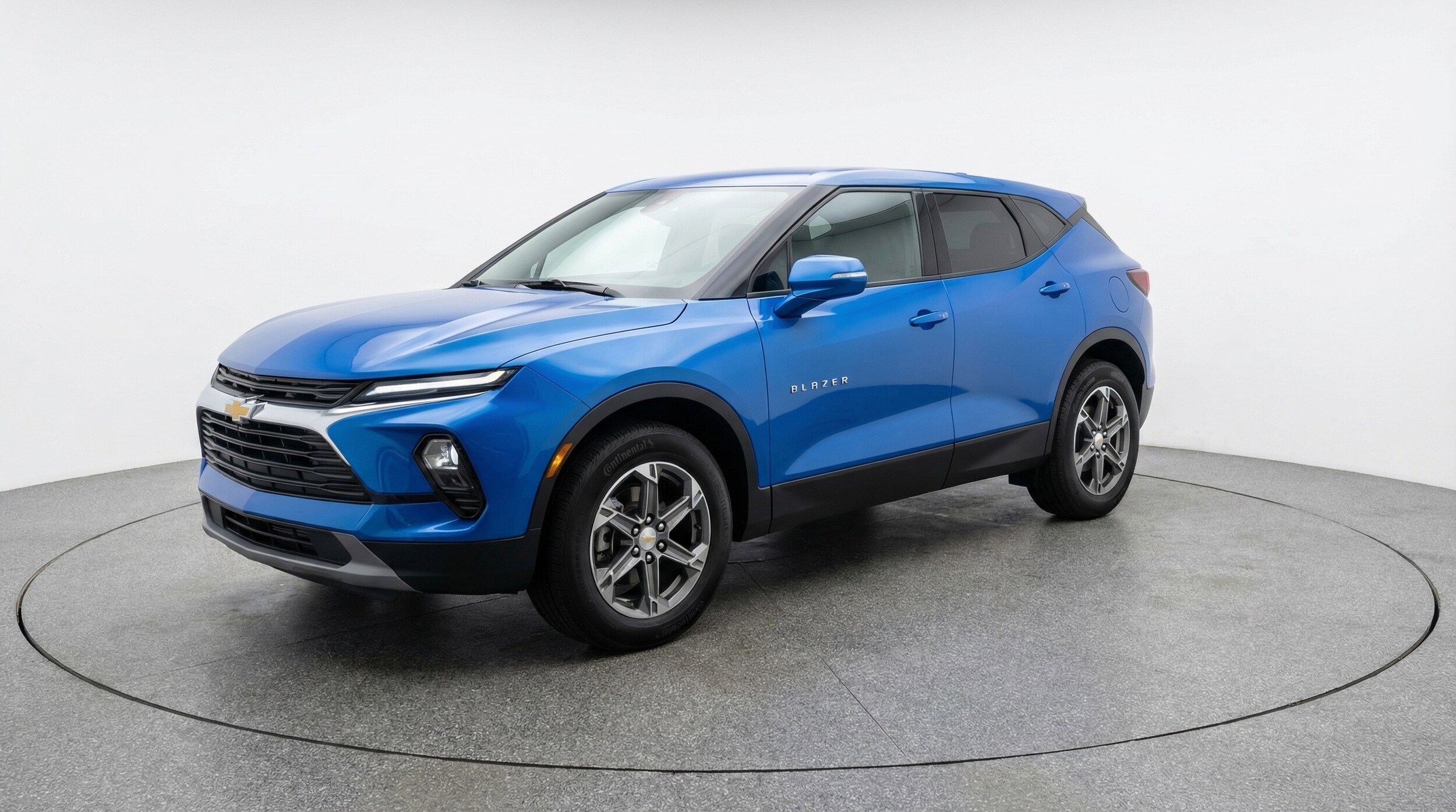 Thumbnail: 2025 Chevrolet Blazer - 3